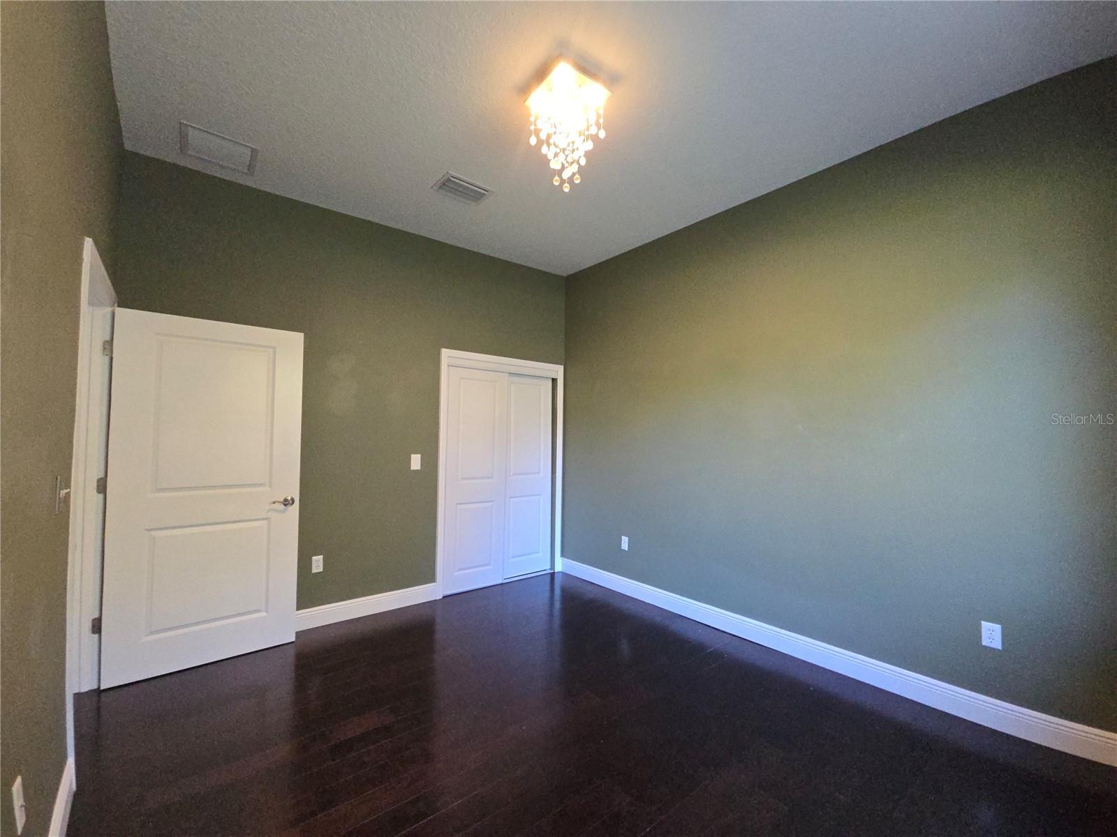 Image 8 of 31 For 27410 Yalaha Cut Off Road