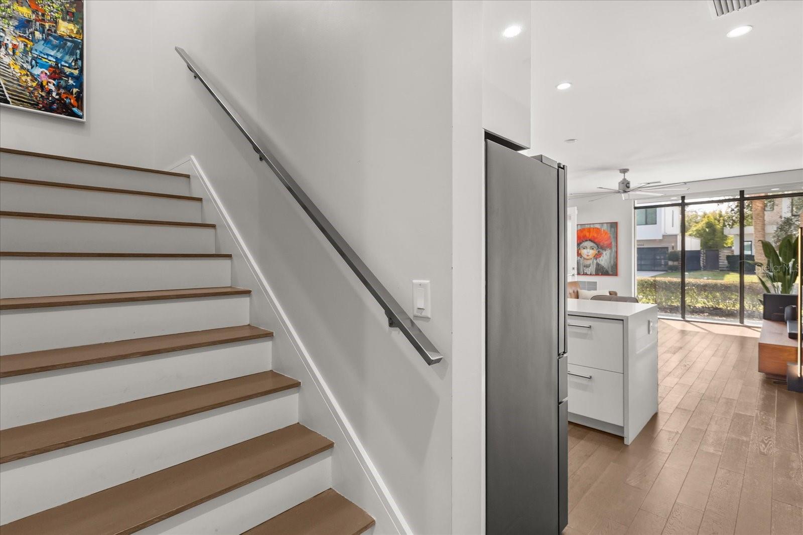 Image 15 of 43 For 1049 Kentucky Avenue