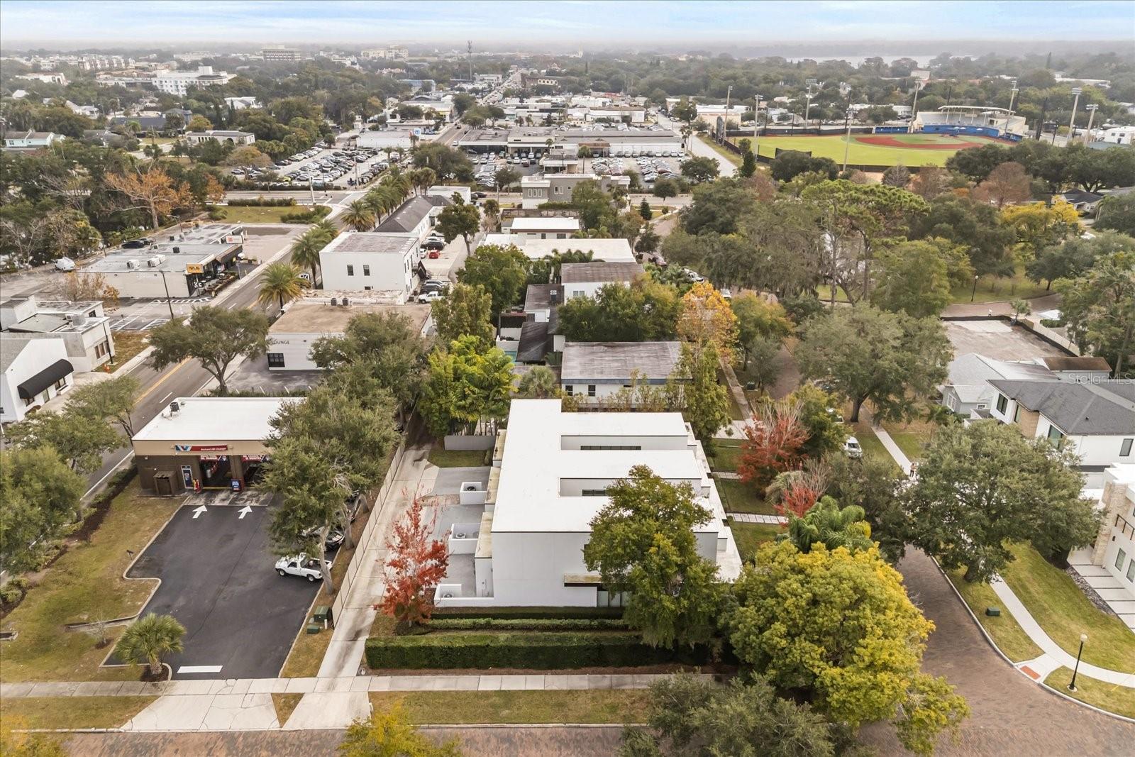 Image 41 of 43 For 1049 Kentucky Avenue