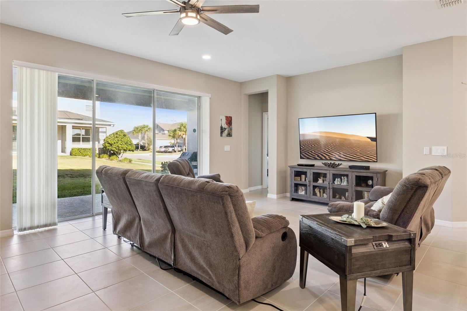 Image 18 of 46 For 3040 High Pointe Street