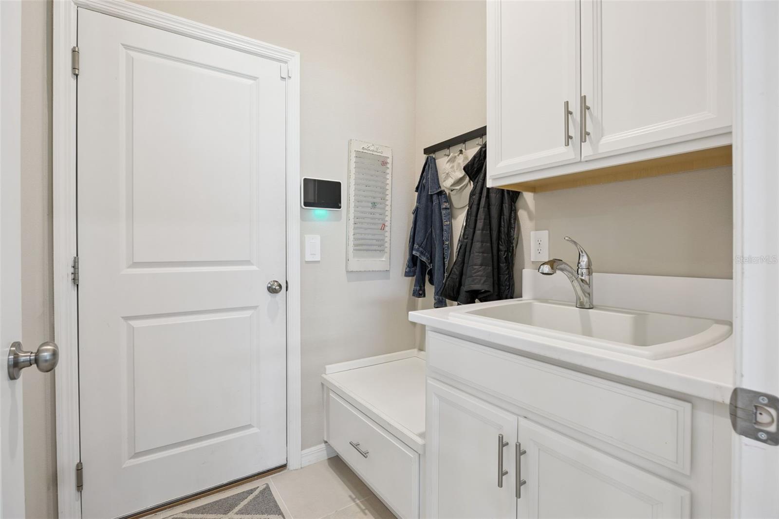 Image 21 of 46 For 3040 High Pointe Street