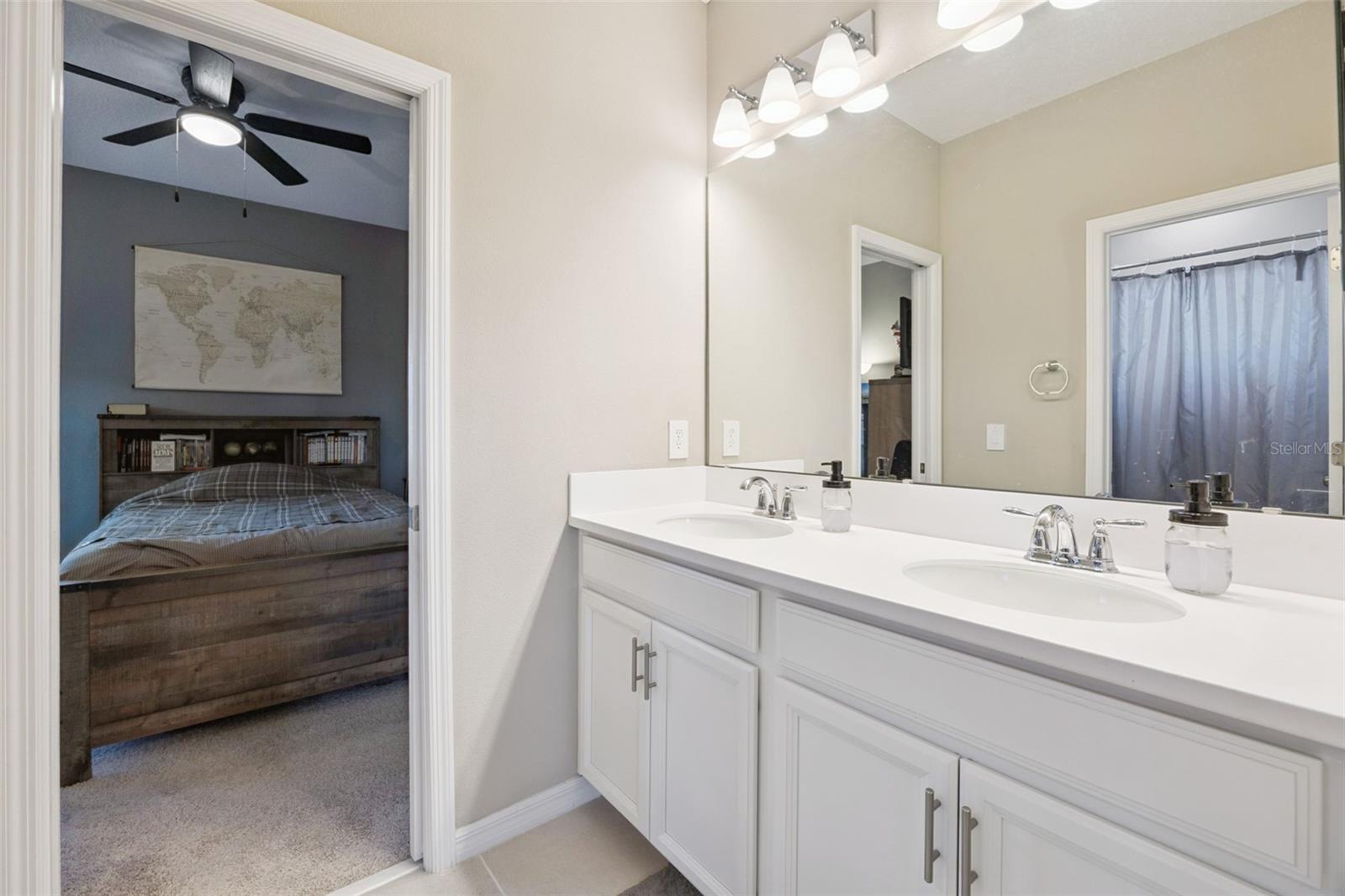 Image 36 of 46 For 3040 High Pointe Street