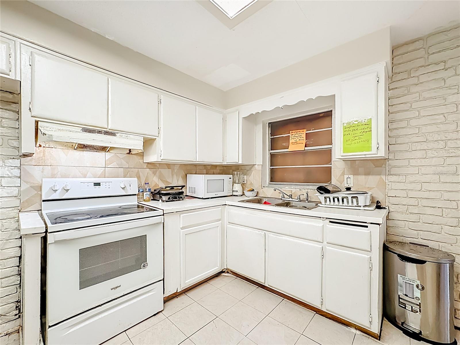 Image 12 of 63 For 4200 Anderson Road