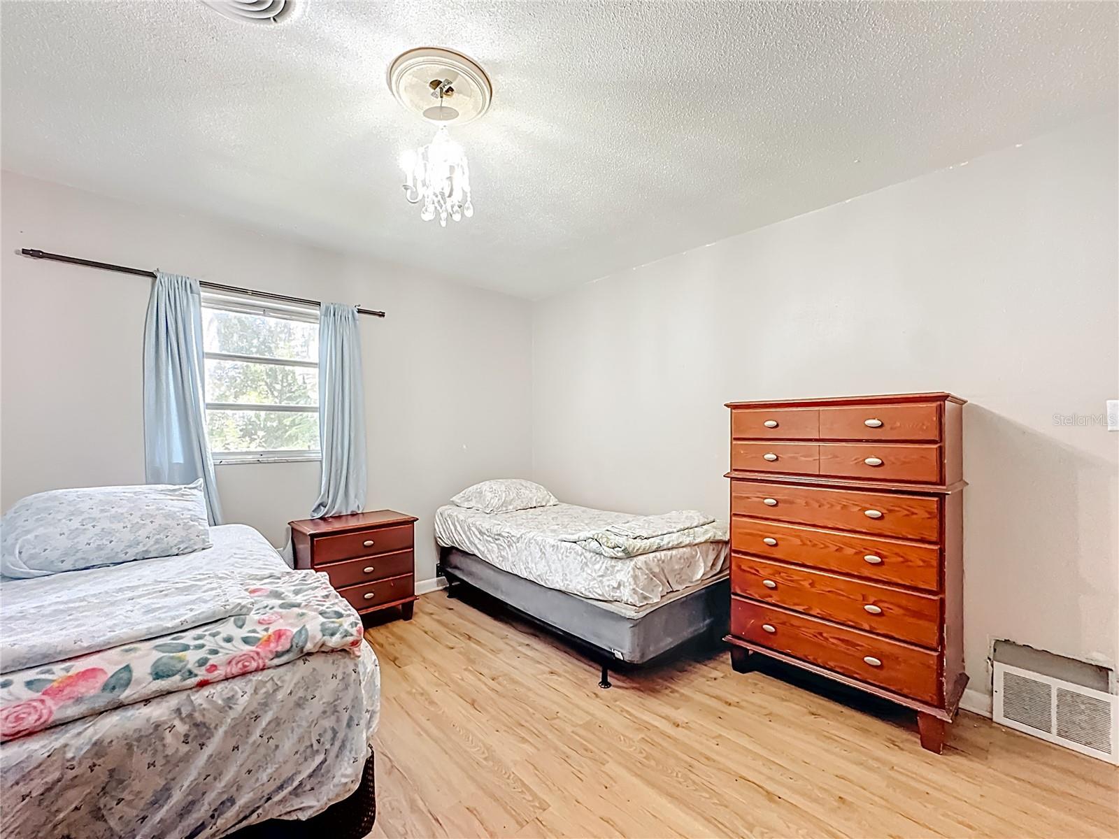 Image 27 of 63 For 4200 Anderson Road