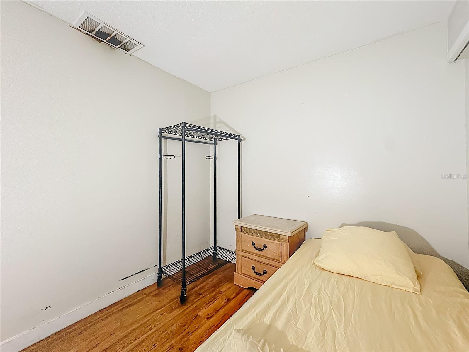 Image 34 of 63 For 4200 Anderson Road