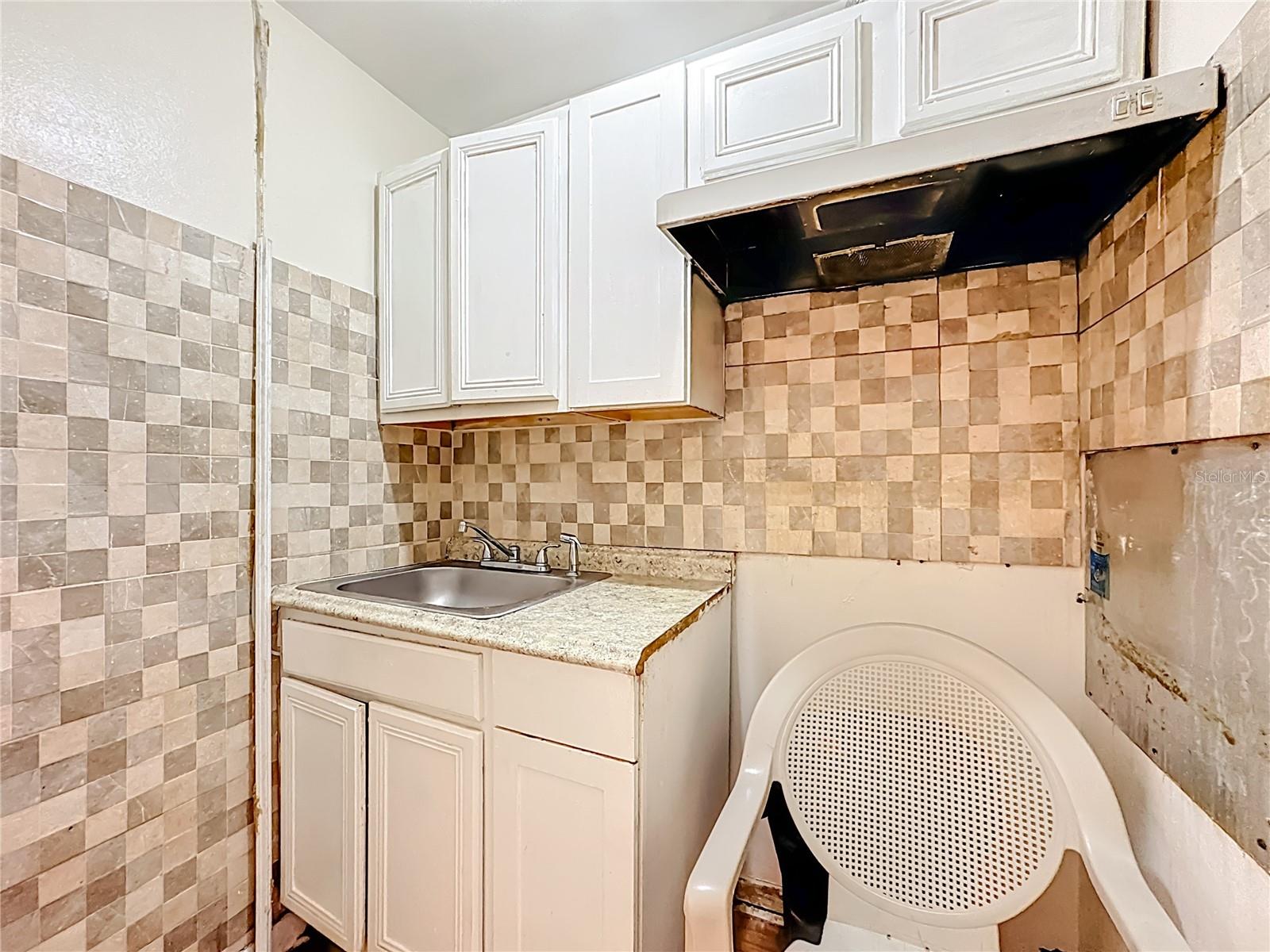 Image 48 of 63 For 4200 Anderson Road