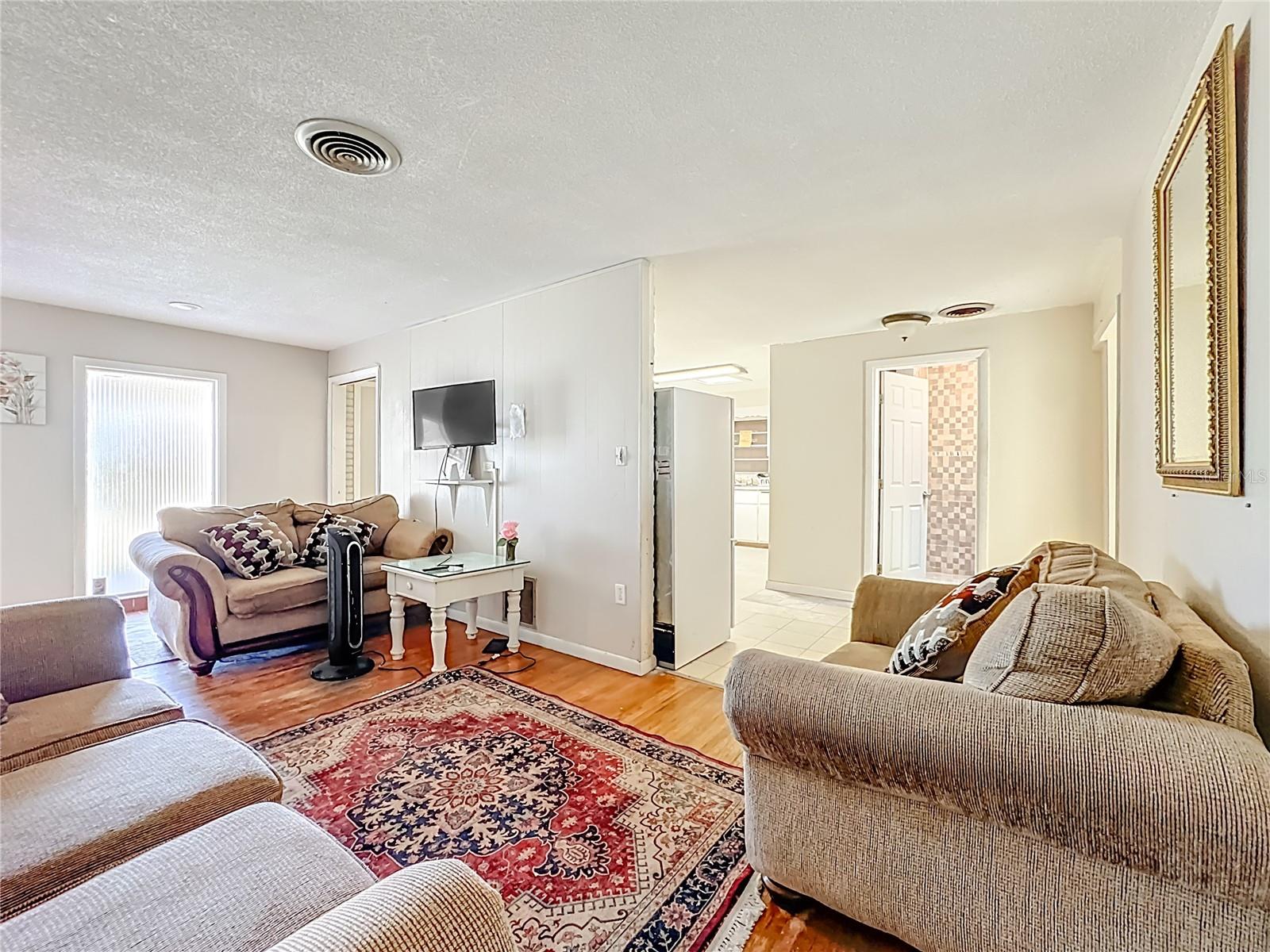 Image 6 of 63 For 4200 Anderson Road