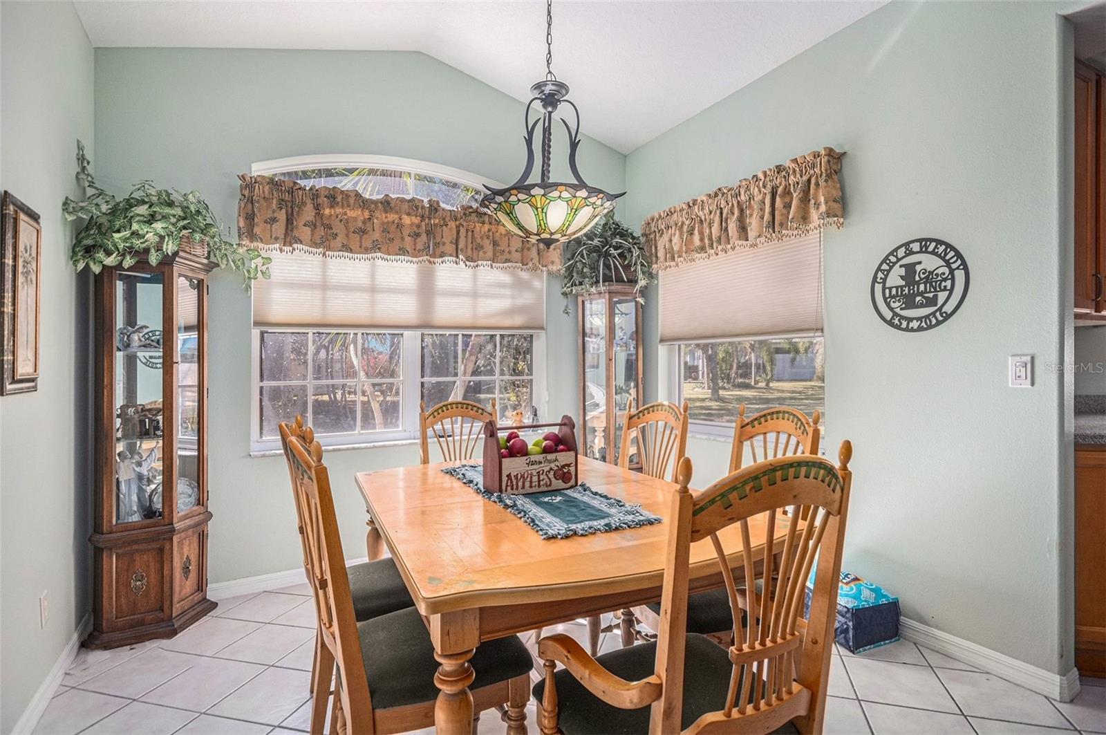 Image 12 of 30 For 2852 Cape Horn Court