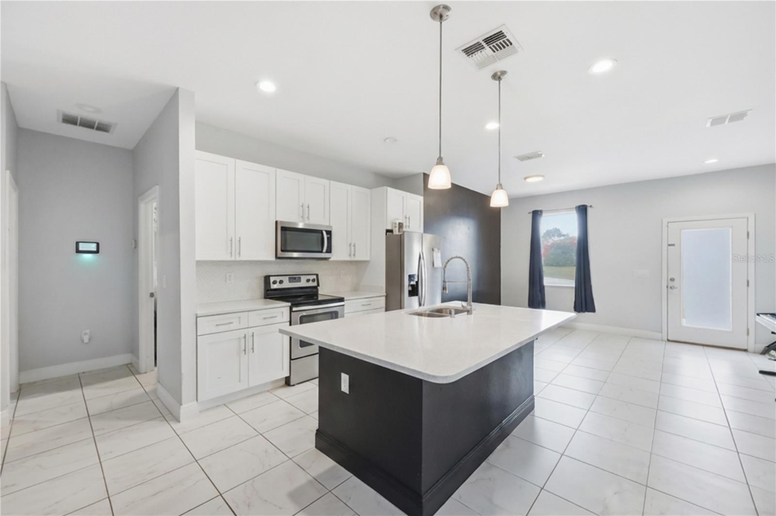 Image 3 of 16 For 1389 Worthington Drive