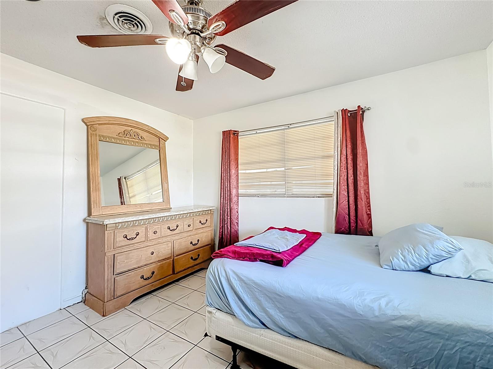 Image 28 of 44 For 4314 Derbyshire Lane