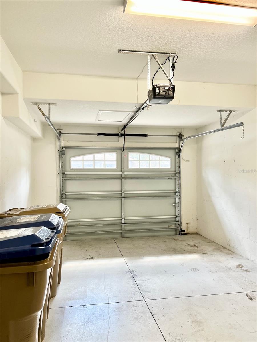 Image 31 of 49 For 8923 Azalea Sands Lane