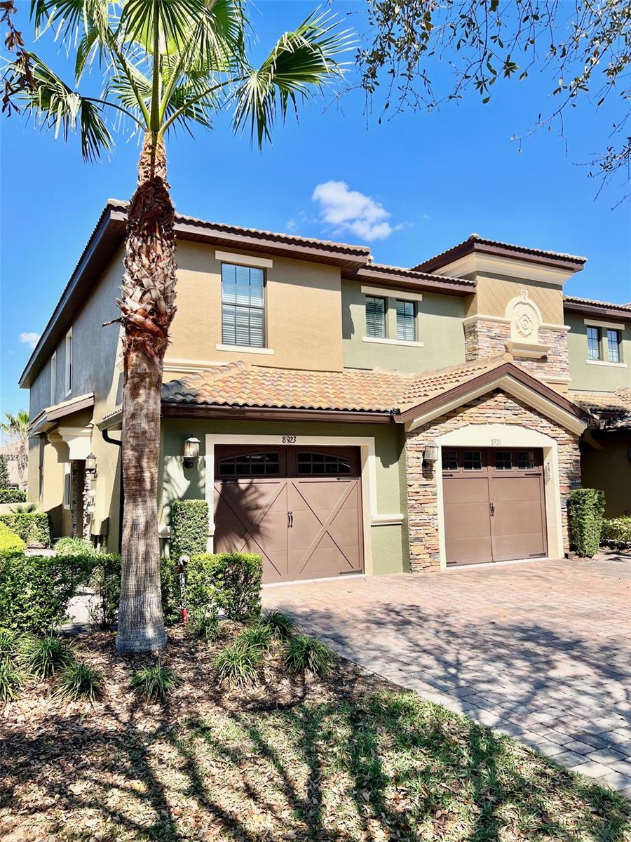 Image 4 of 49 For 8923 Azalea Sands Lane