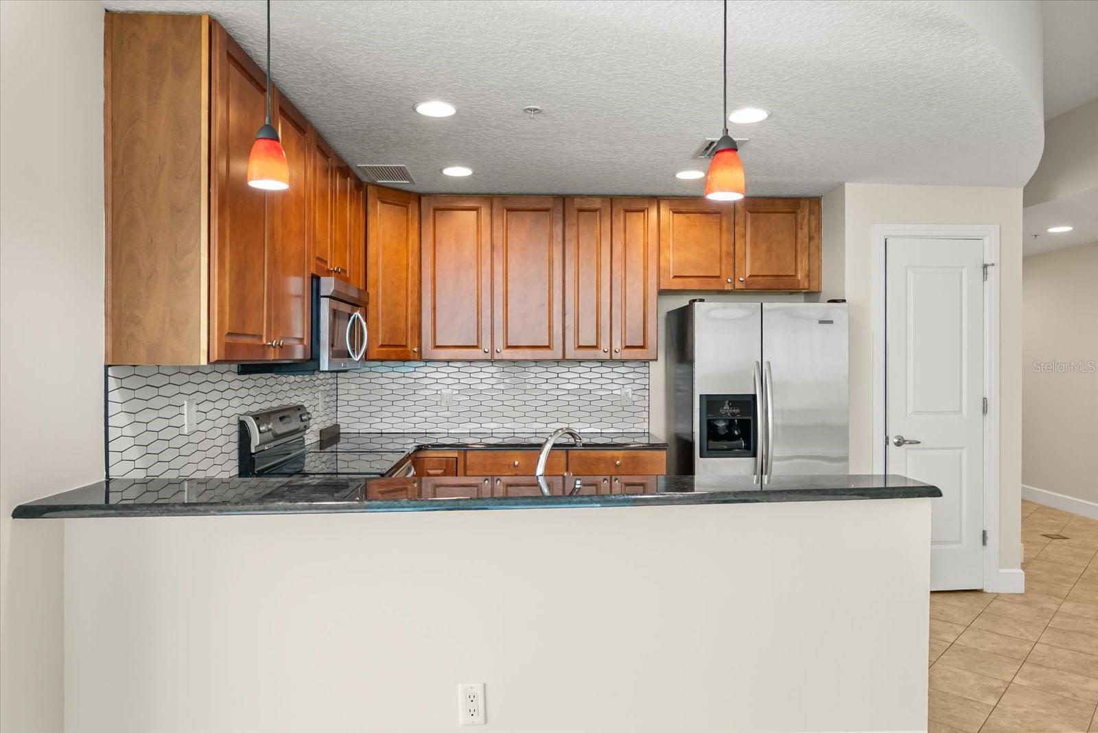 Image 11 of 40 For 101 Eola Drive 1010