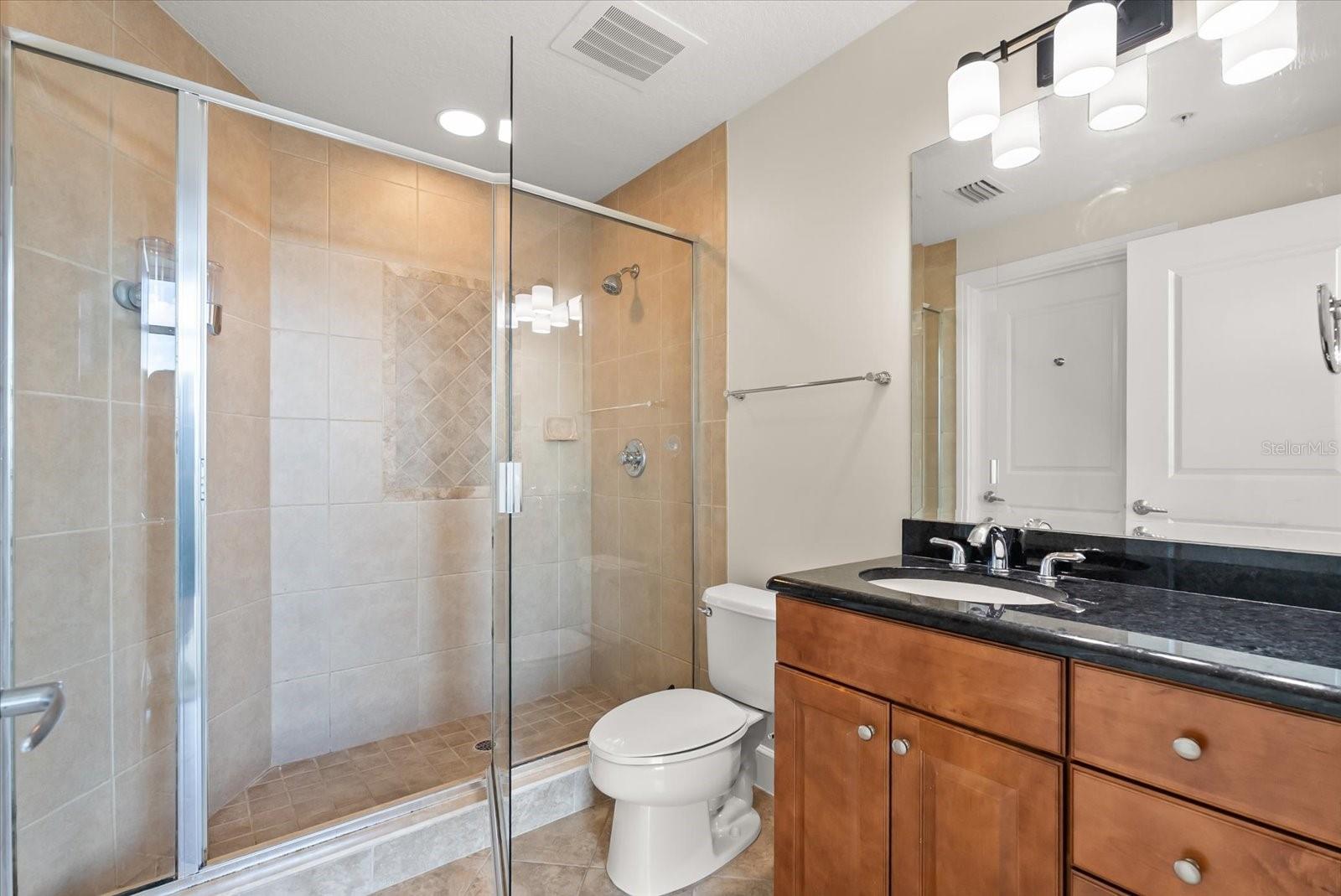 Image 18 of 40 For 101 Eola Drive 1010