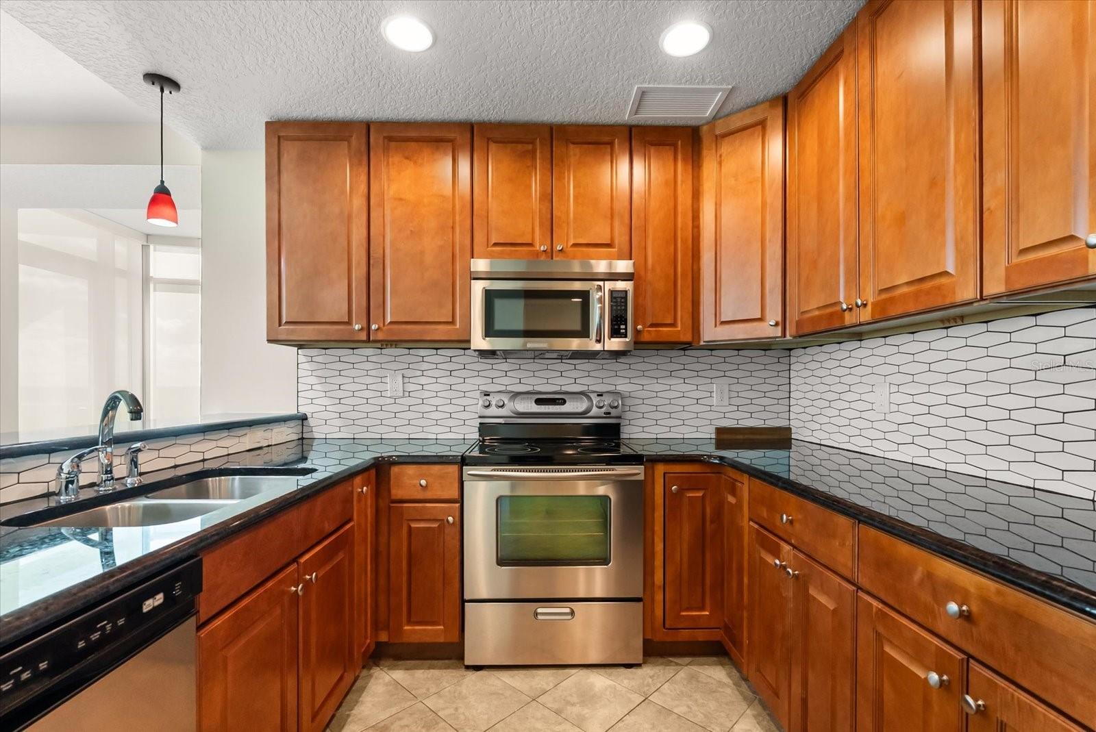 Image 6 of 40 For 101 Eola Drive 1010