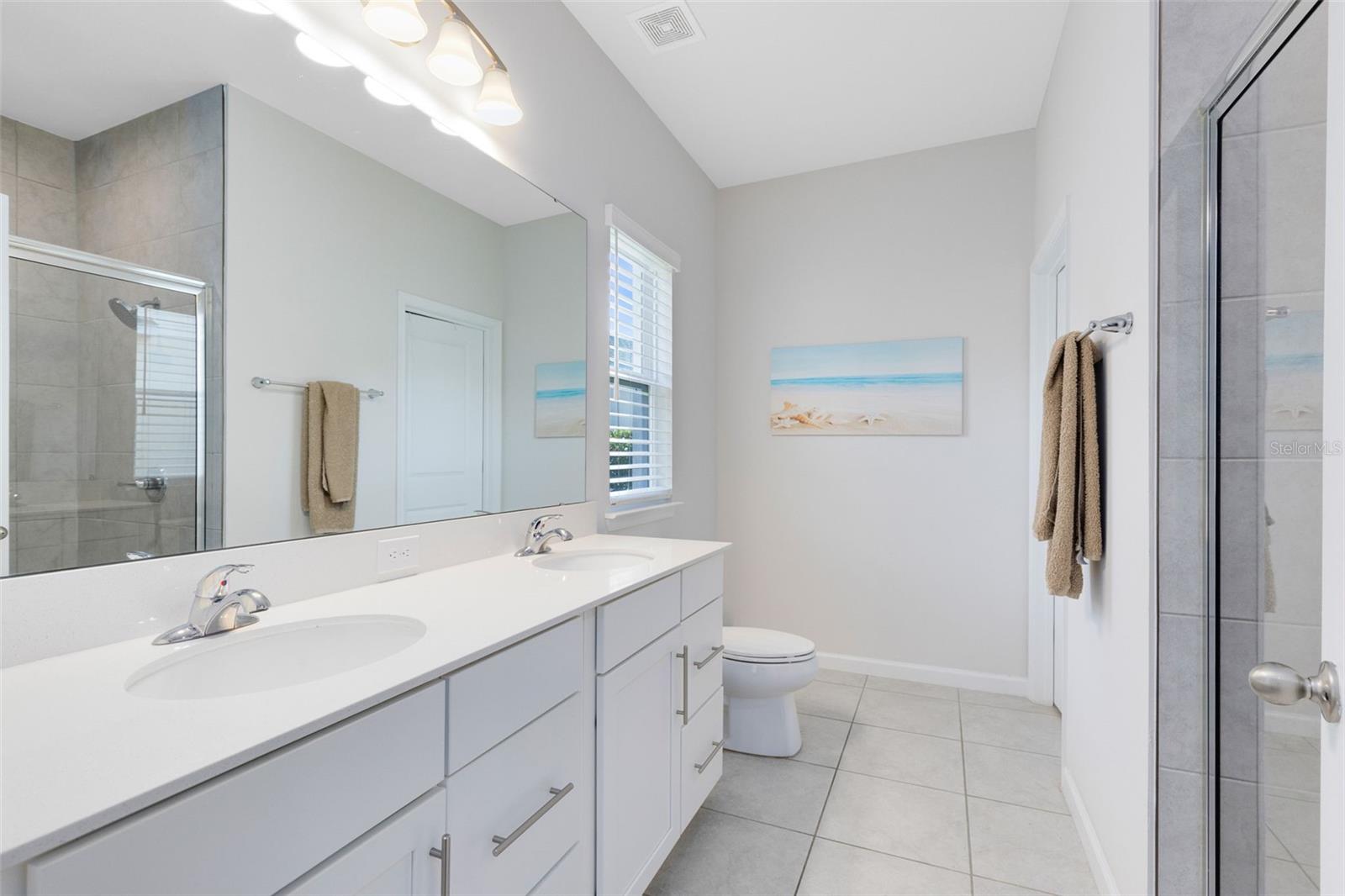 Image 10 of 28 For 373 Siesta Vista Court