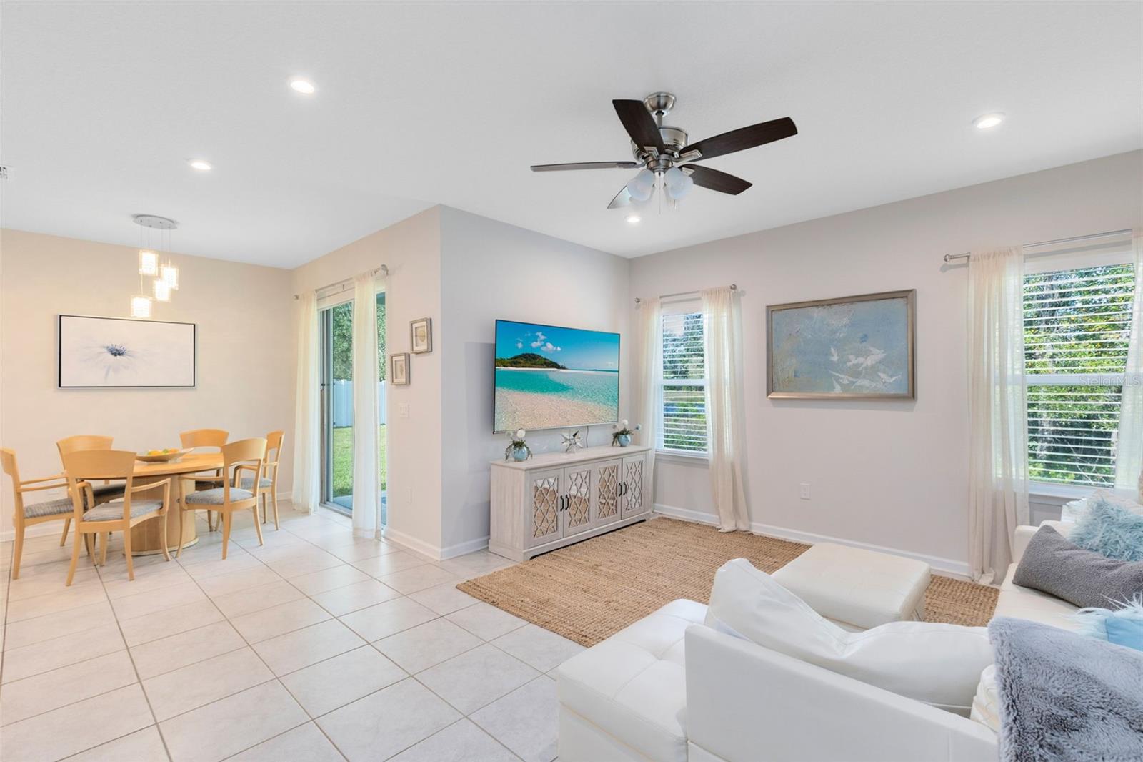 Image 3 of 28 For 373 Siesta Vista Court