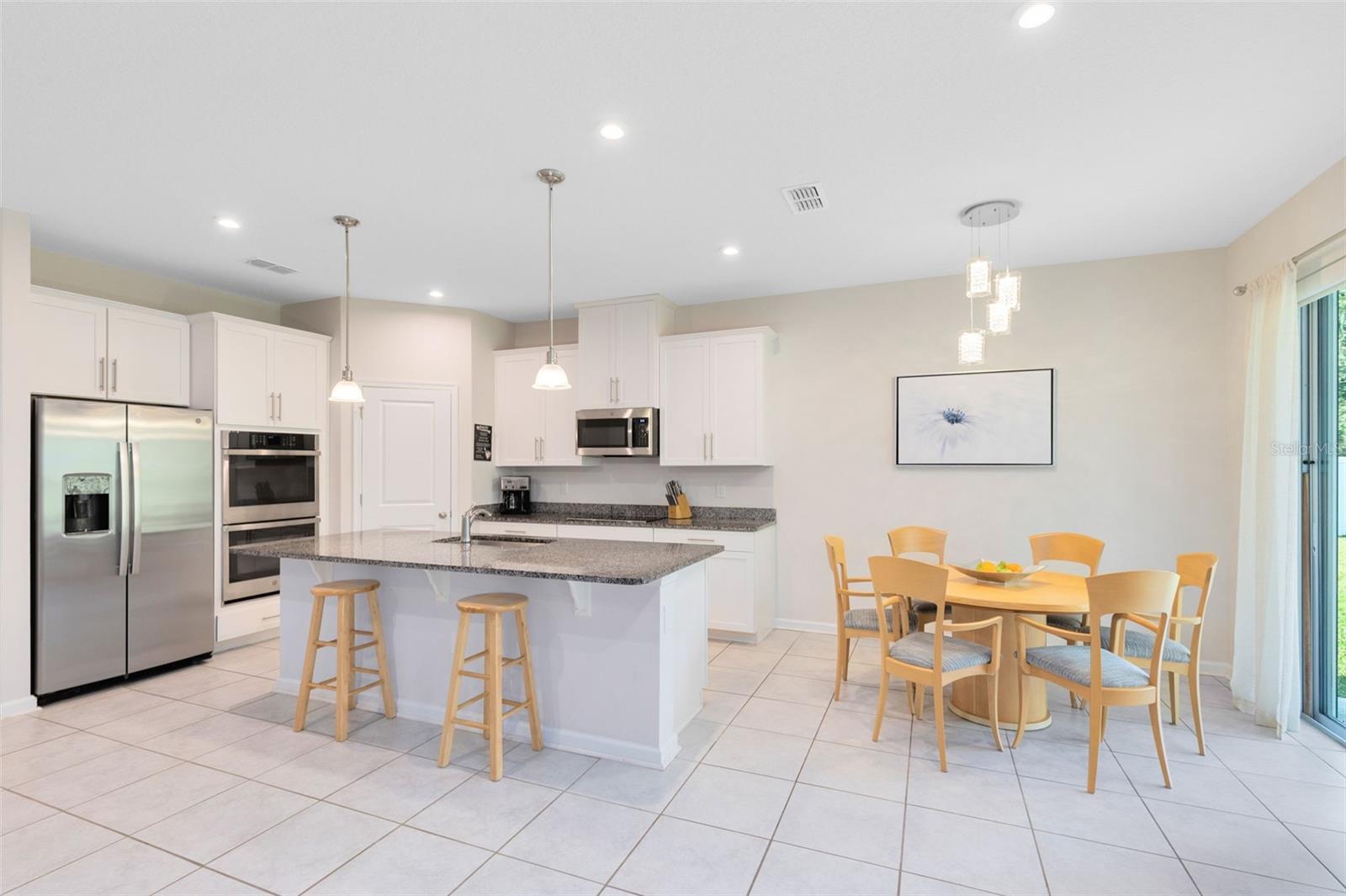 Image 6 of 28 For 373 Siesta Vista Court