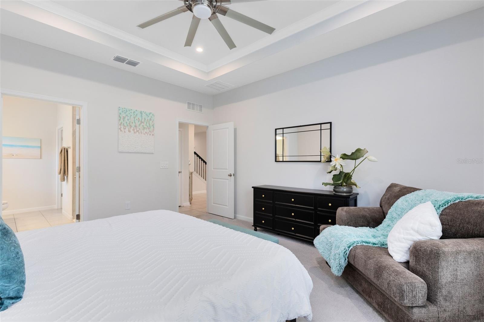 Image 8 of 28 For 373 Siesta Vista Court