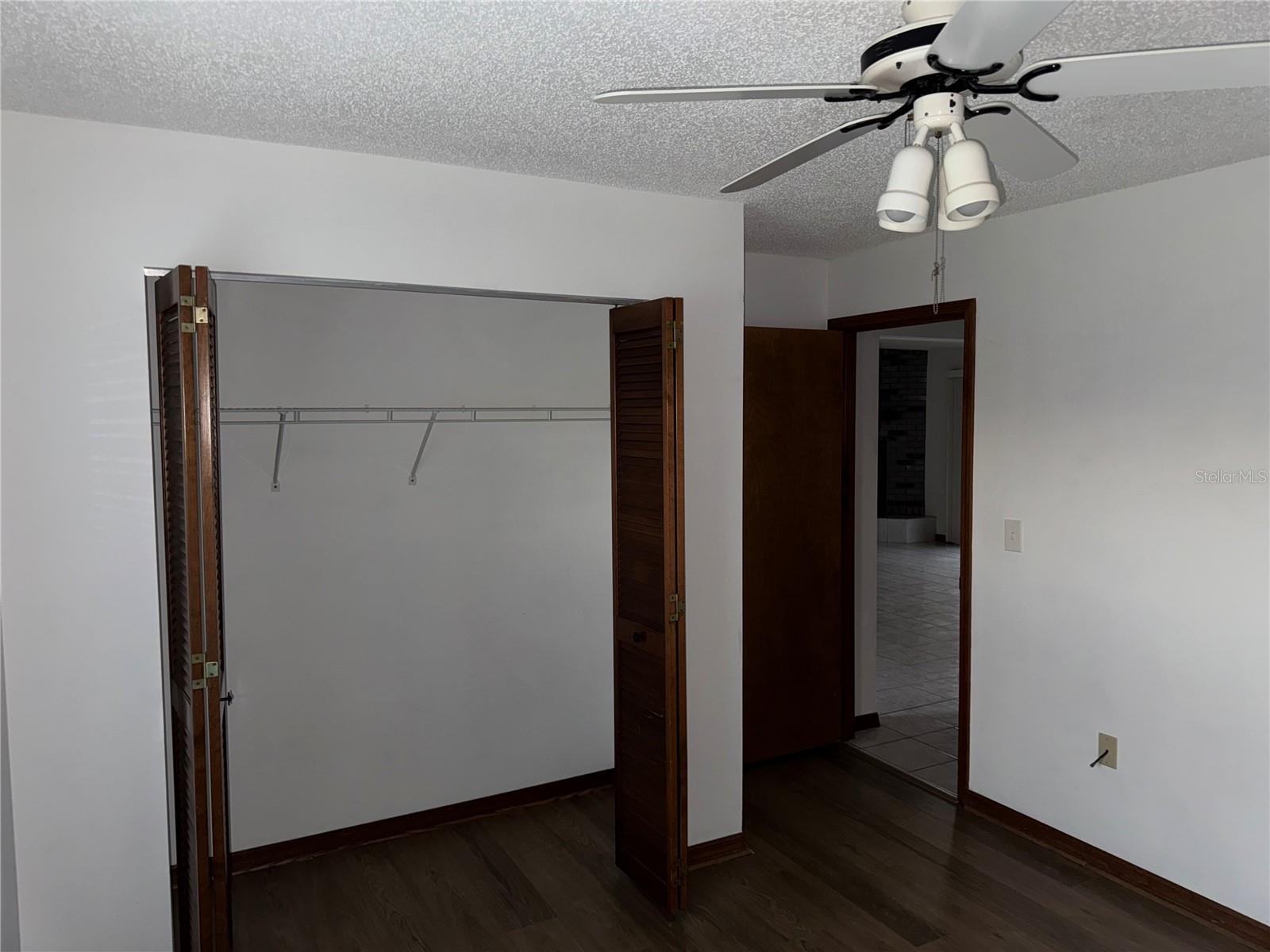 Image 14 of 37 For 1420 Flamingo Drive