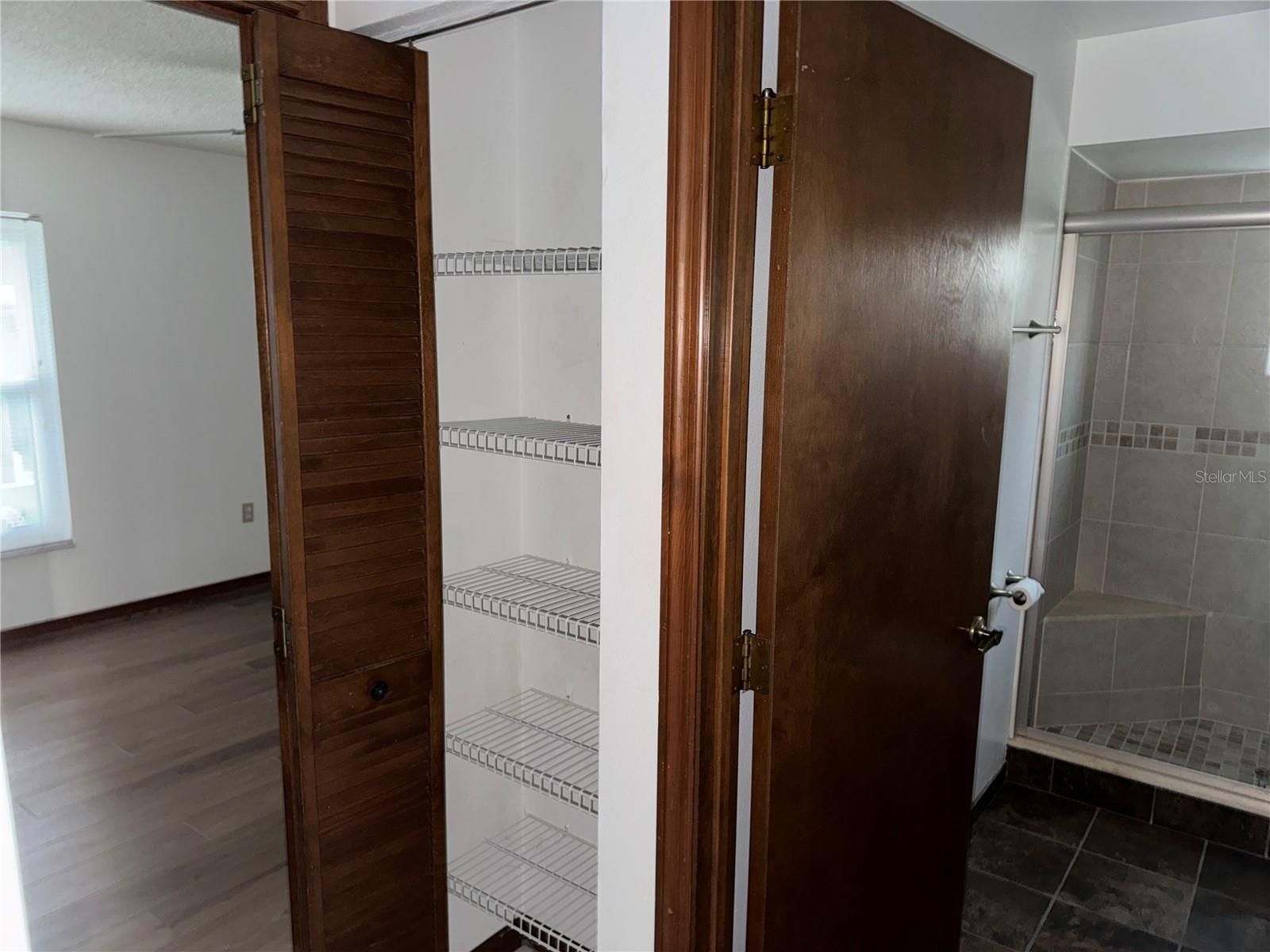 Image 20 of 37 For 1420 Flamingo Drive