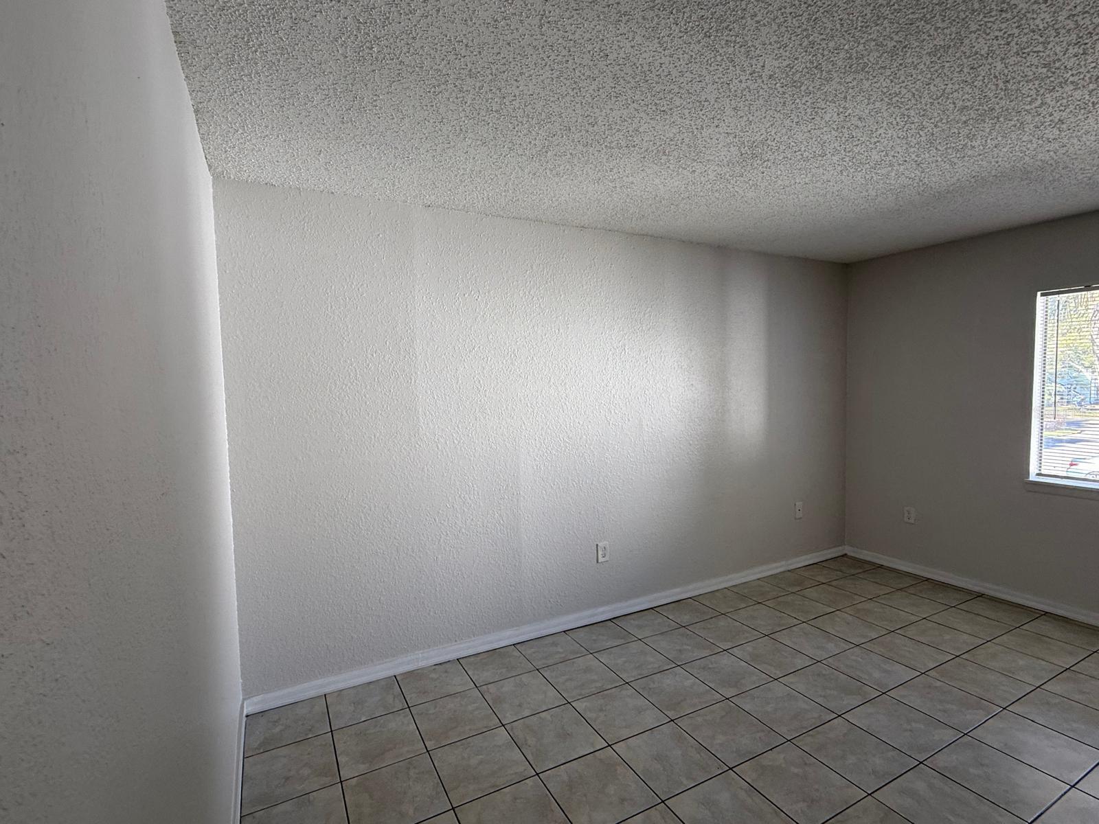 Image 12 of 35 For 4349 Semoran Boulevard 3