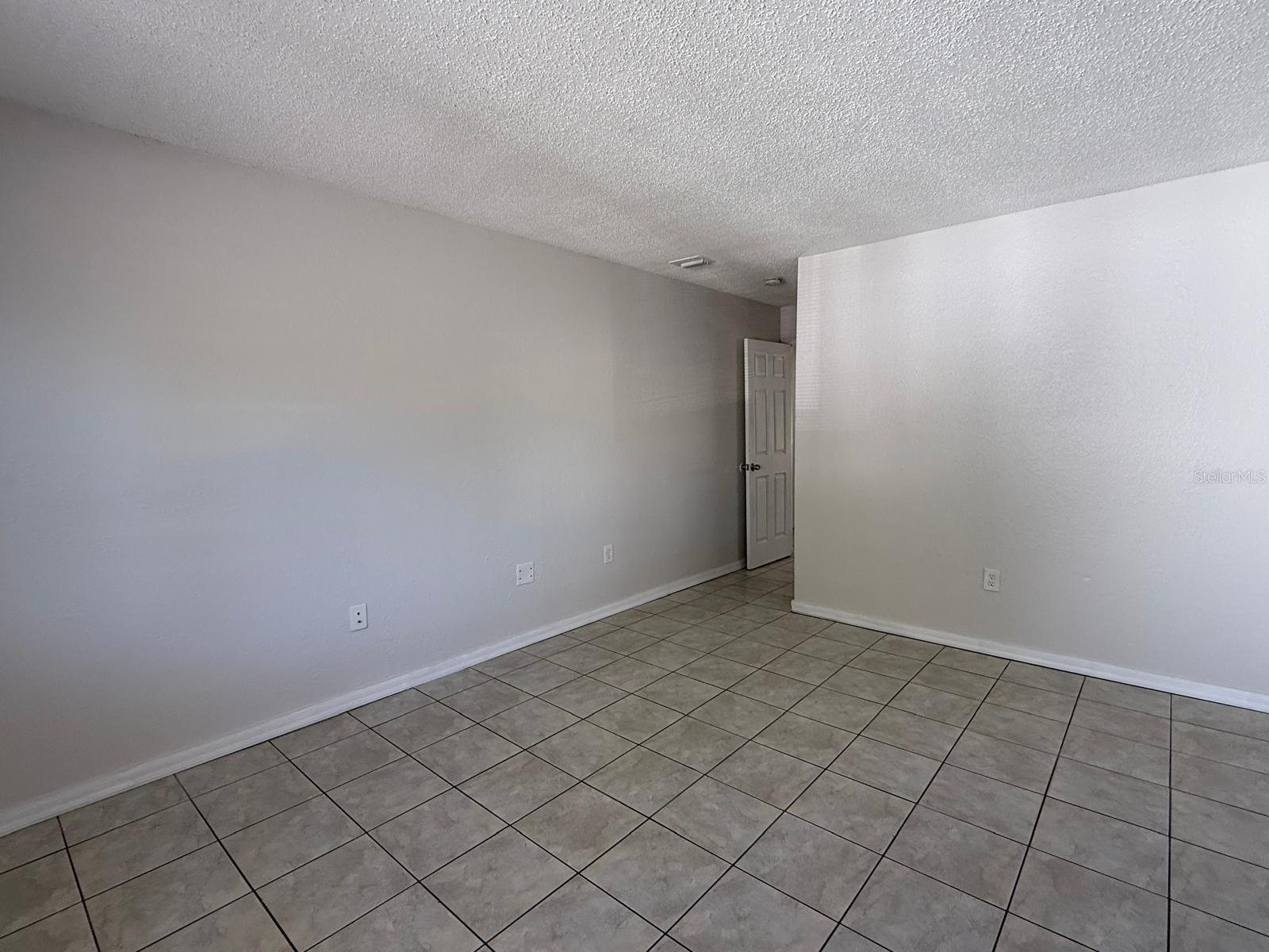 Image 13 of 35 For 4349 Semoran Boulevard 3