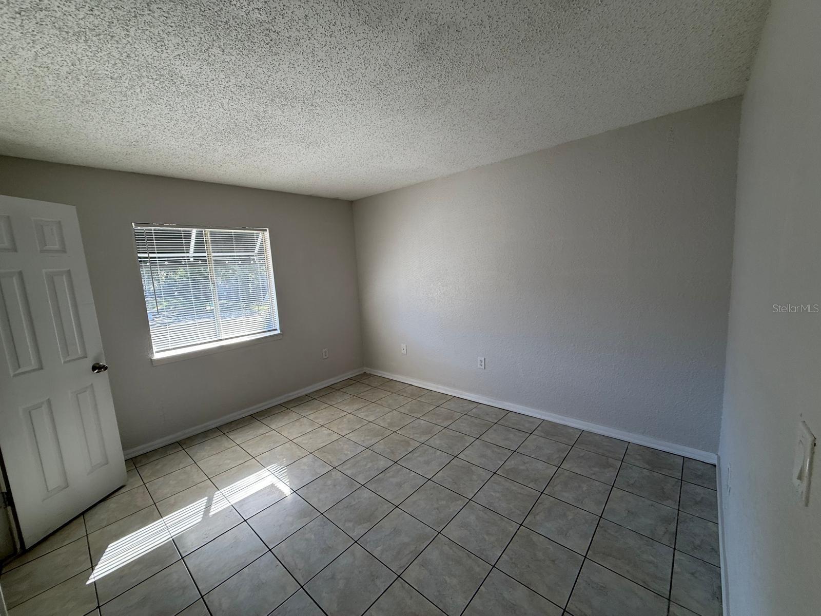 Image 28 of 35 For 4349 Semoran Boulevard 3