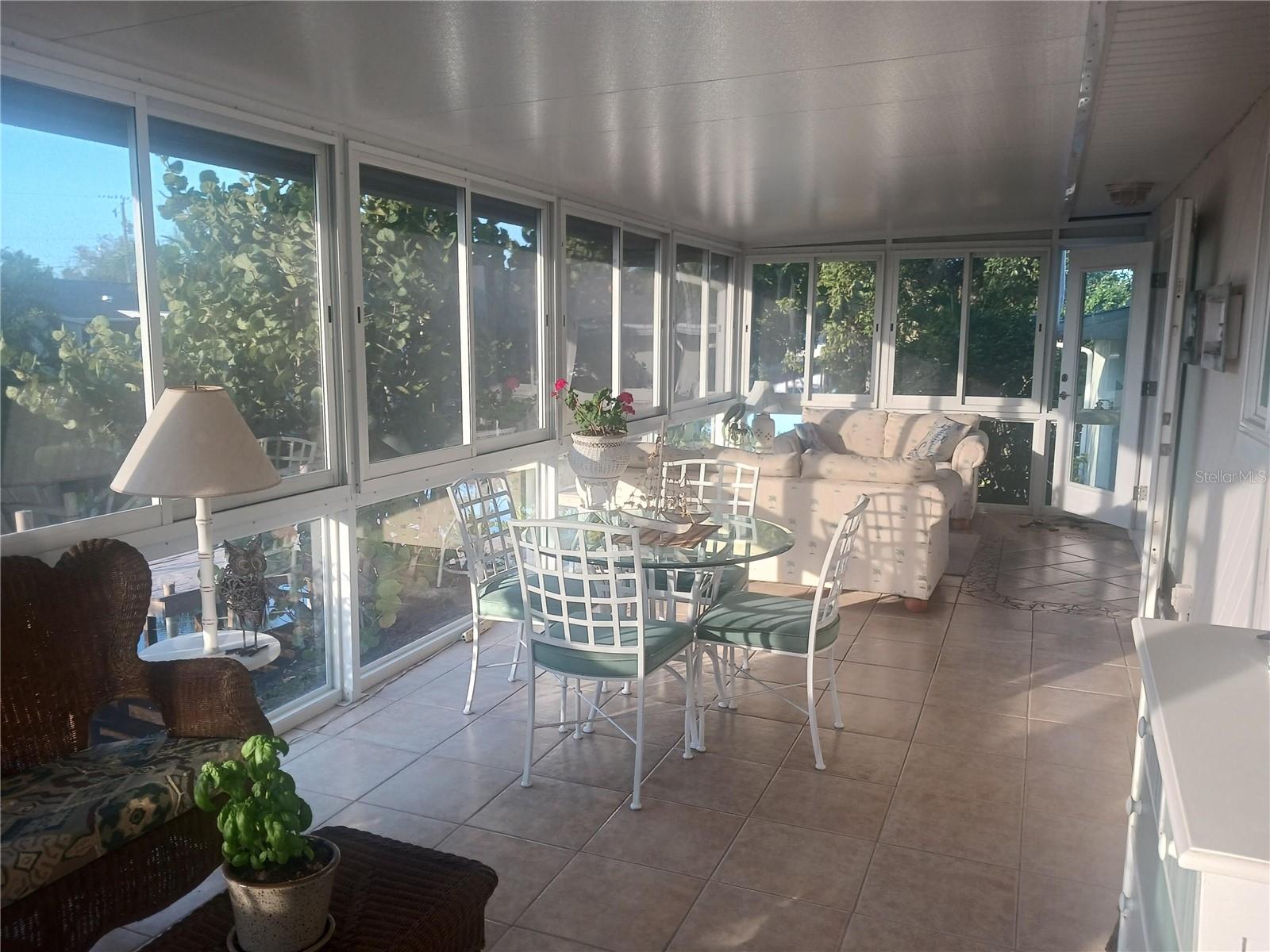 Image 13 of 19 For 621 Sturgeon Place