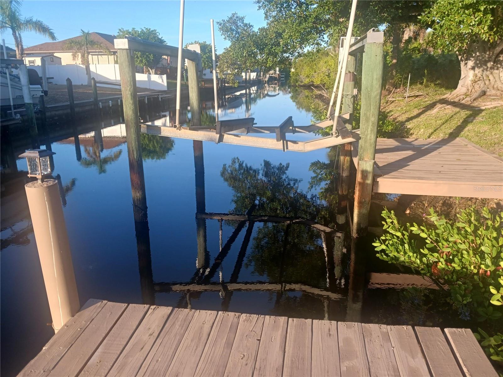 Image 17 of 19 For 621 Sturgeon Place