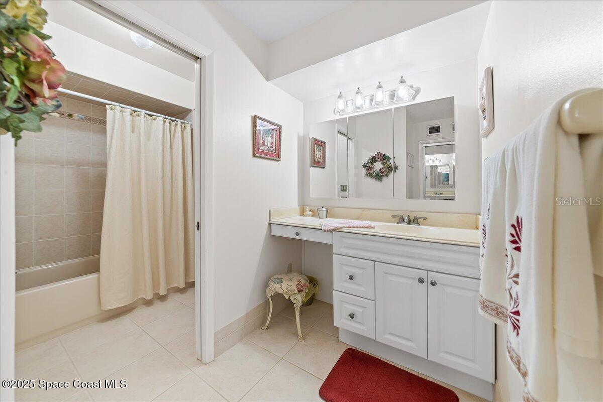 Image 20 of 35 For 2160 Highway A1a  202