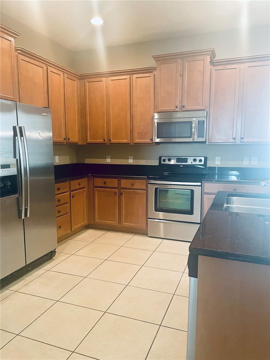 Image 6 of 27 For 10712 Willow Ridge Loop