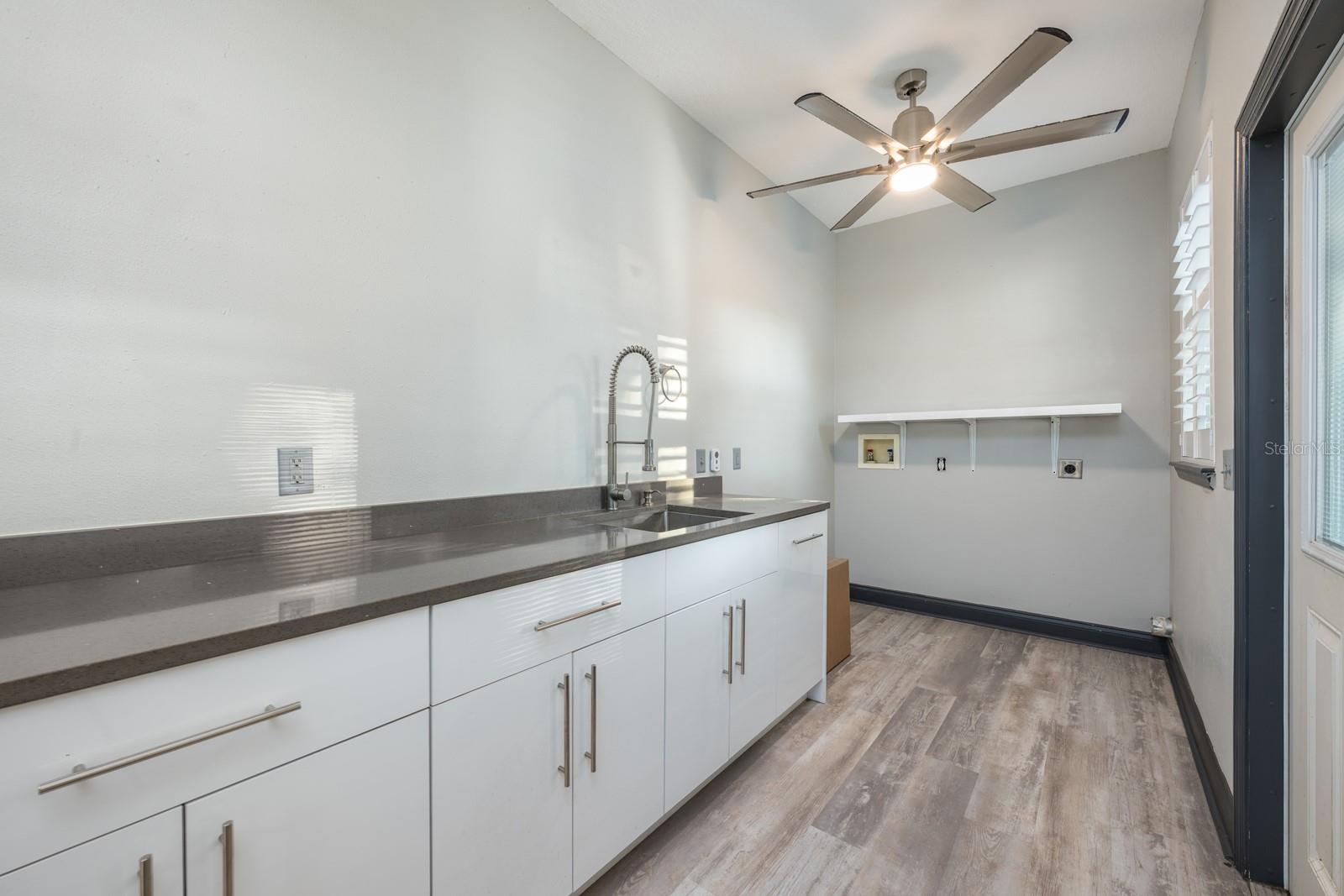 Image 25 of 38 For 2836 Ballard Avenue