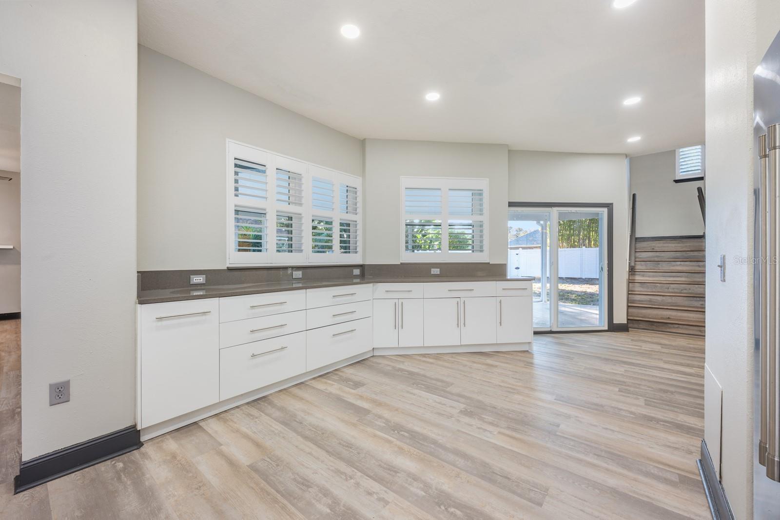 Image 3 of 38 For 2836 Ballard Avenue