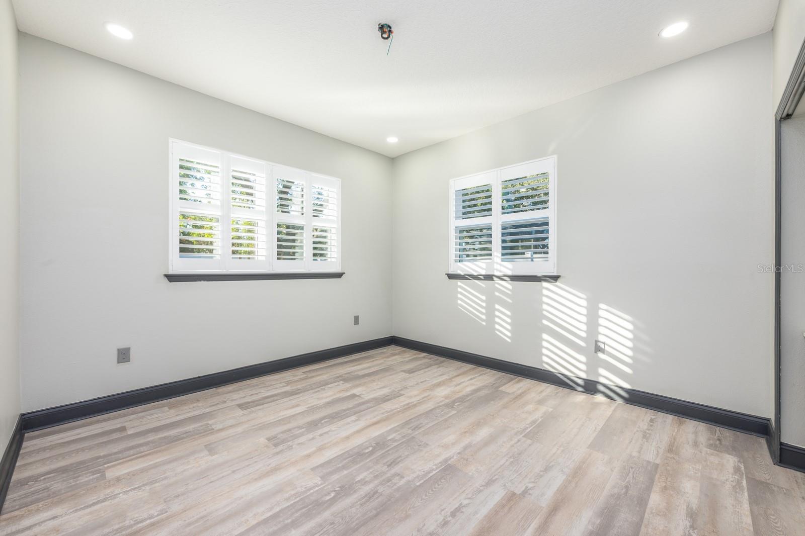 Image 36 of 38 For 2836 Ballard Avenue