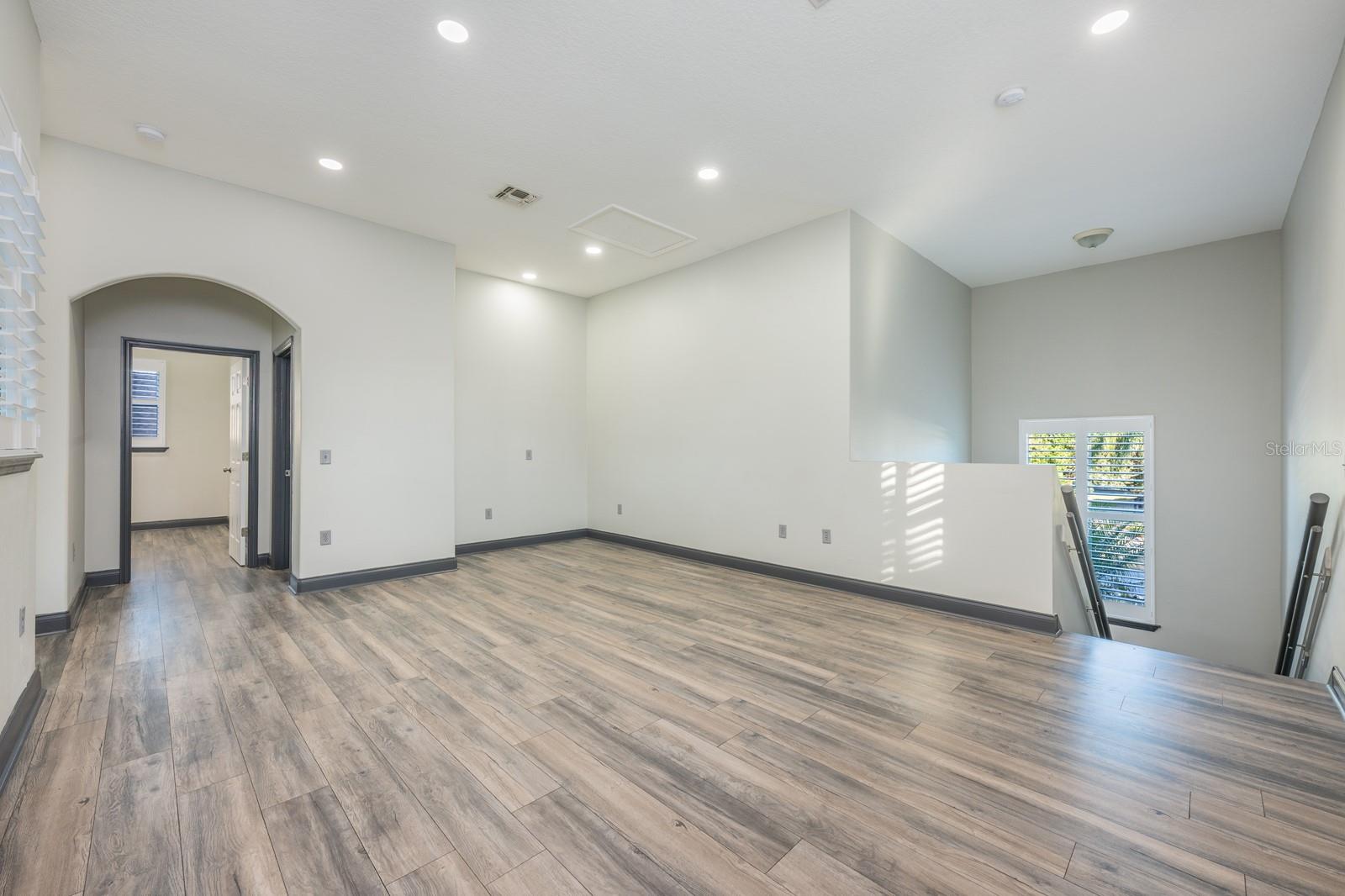 Image 37 of 38 For 2836 Ballard Avenue