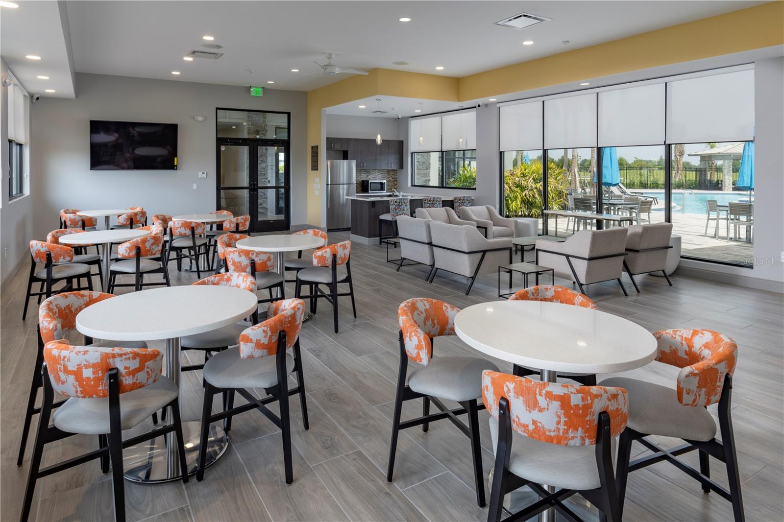 Image 31 of 32 For 7024 Rolling Gardens Loop