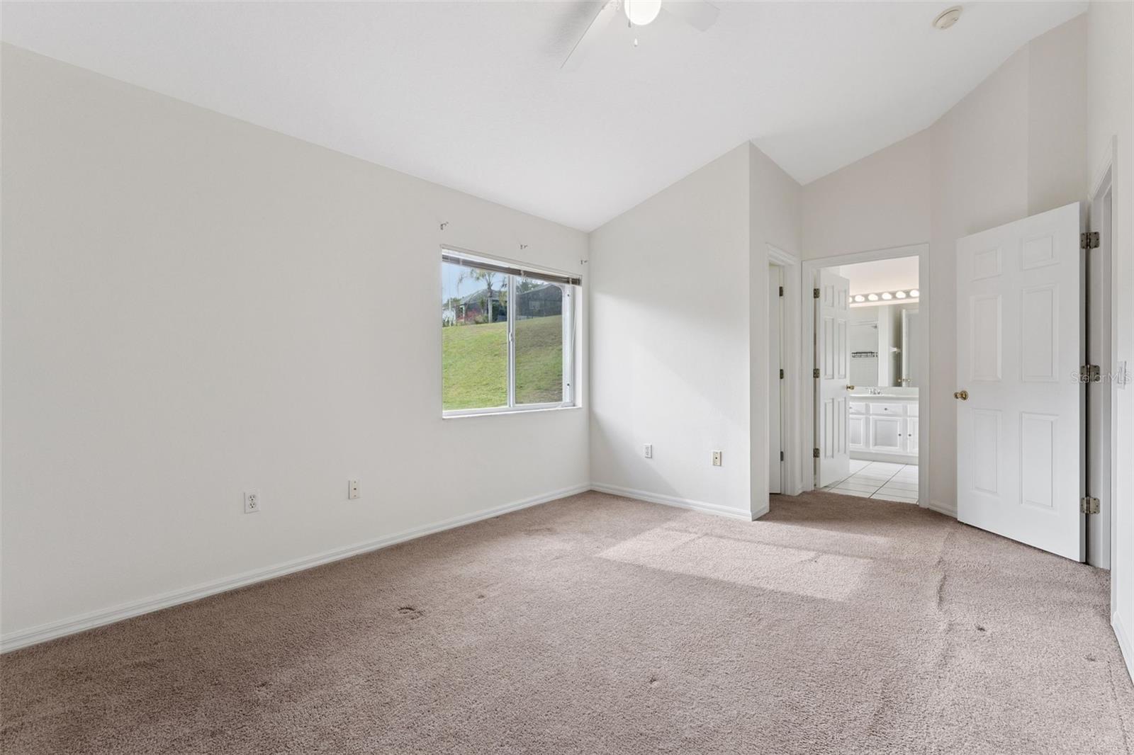 Image 19 of 45 For 431 Hillcrest Drive