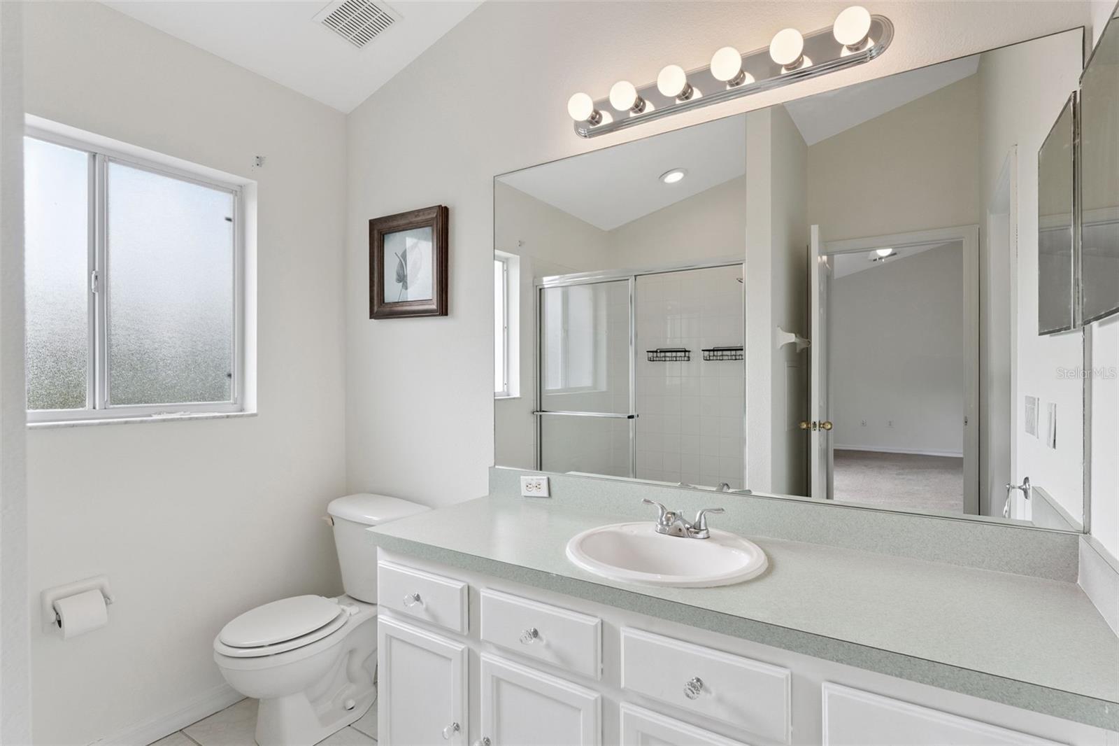 Image 21 of 45 For 431 Hillcrest Drive