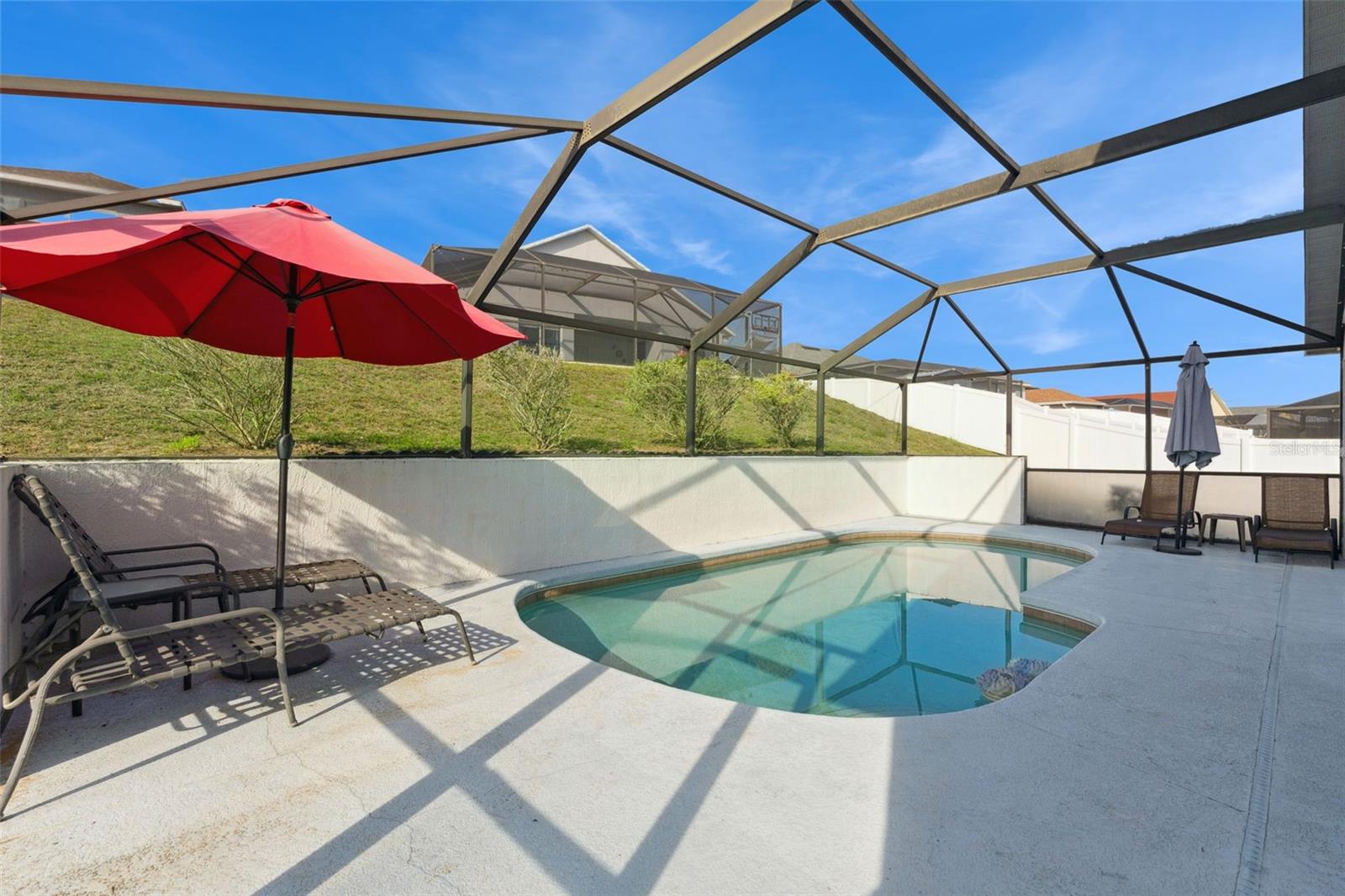 Image 26 of 45 For 431 Hillcrest Drive