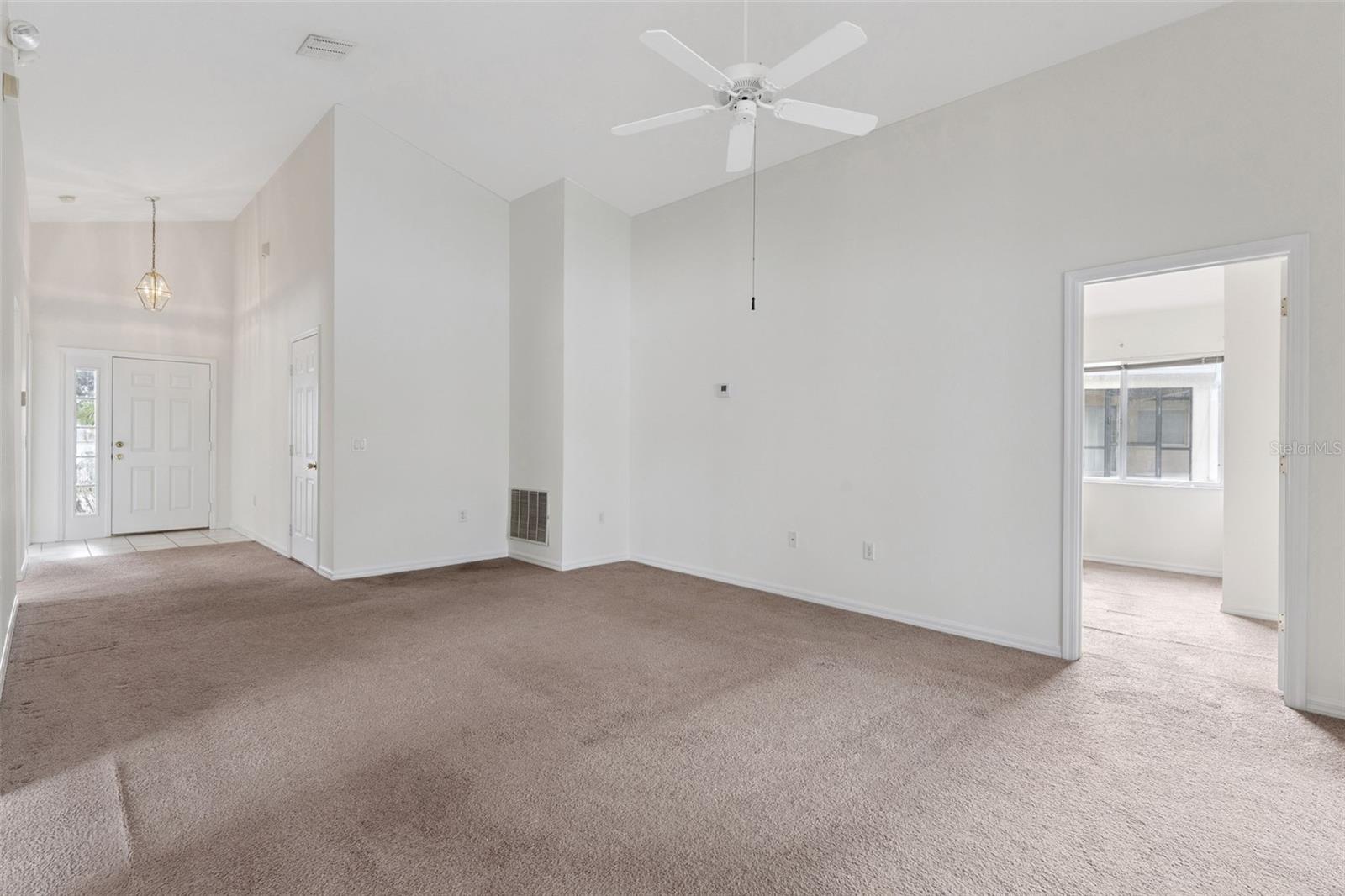 Image 3 of 45 For 431 Hillcrest Drive