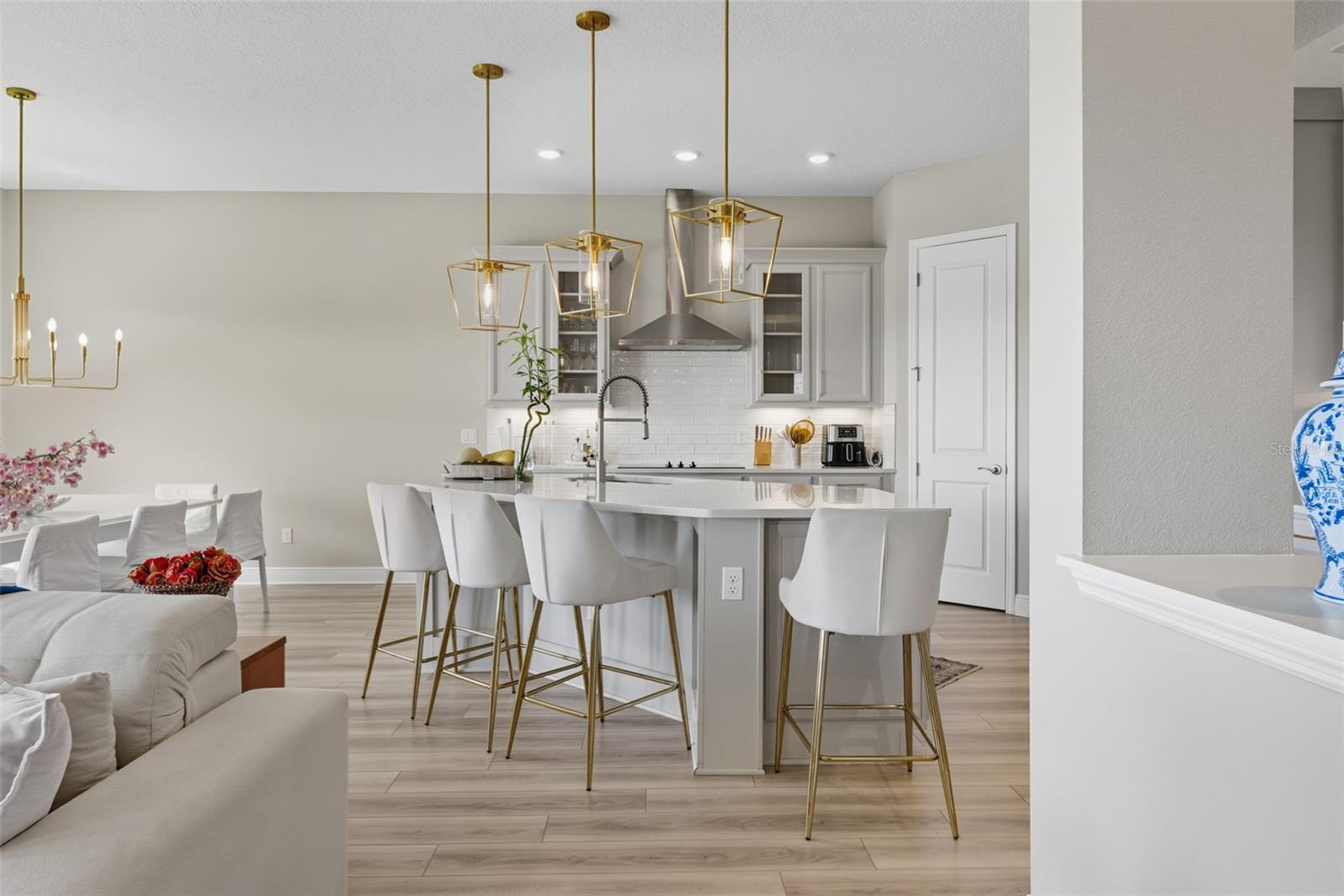 Image 11 of 57 For 5211 Citrus Leaf Boulevard