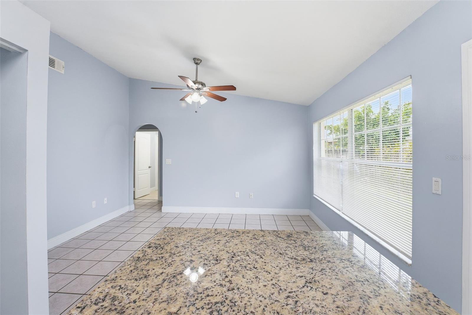 Image 4 of 36 For 11242 Sw 64th