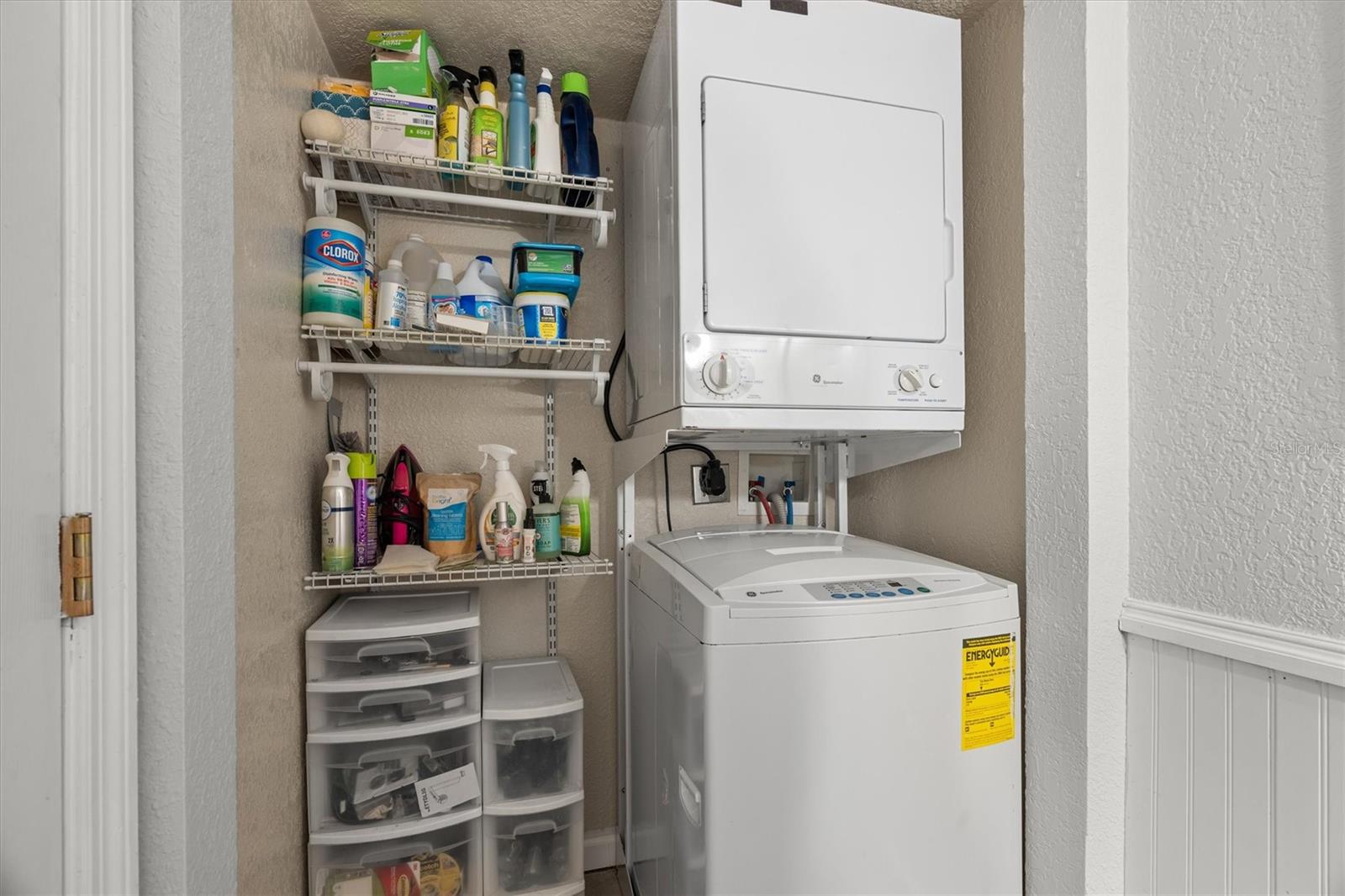 Image 19 of 39 For 784 Michigan Street 27