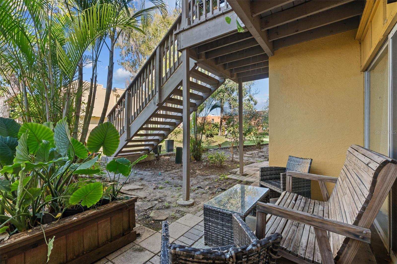 Image 22 of 39 For 784 Michigan Street 27