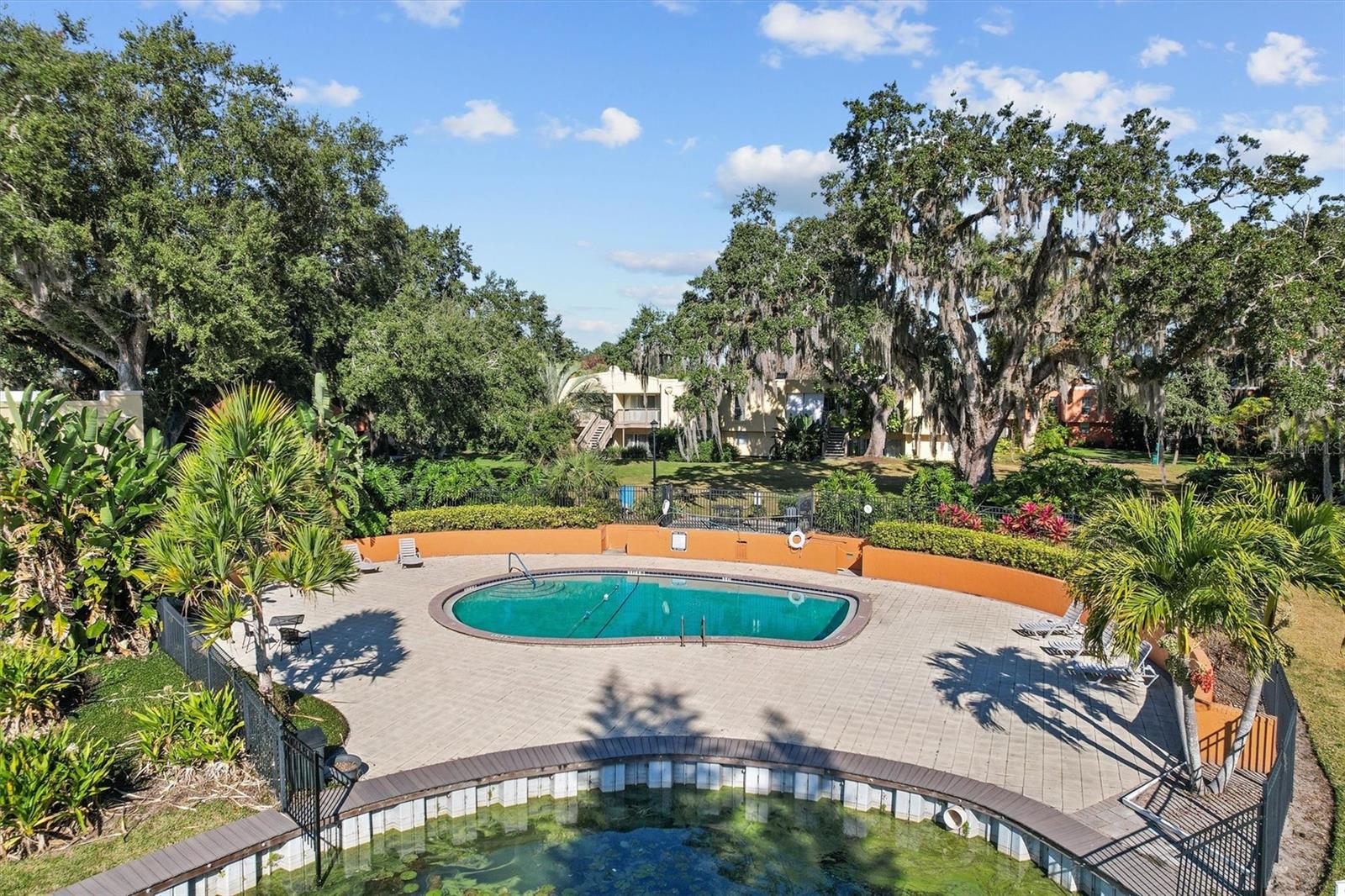 Image 24 of 39 For 784 Michigan Street 27