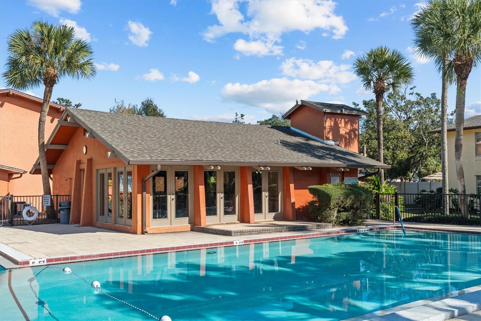 Image 31 of 39 For 784 Michigan Street 27