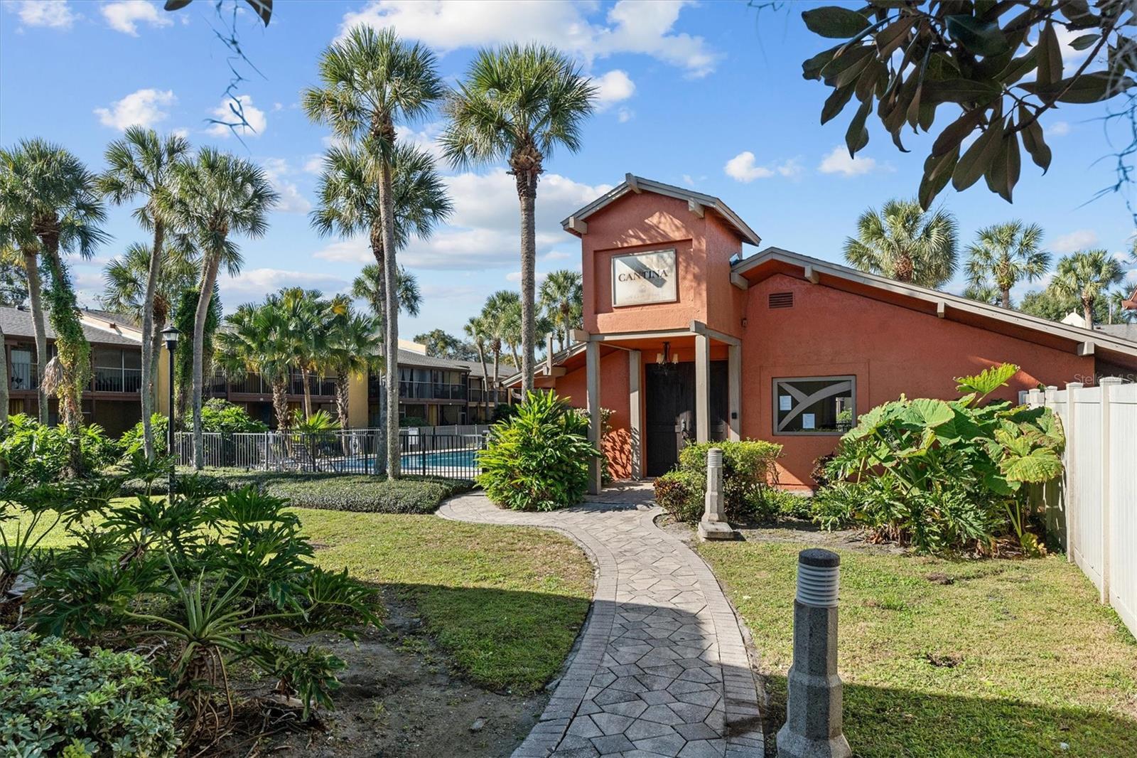 Image 32 of 39 For 784 Michigan Street 27