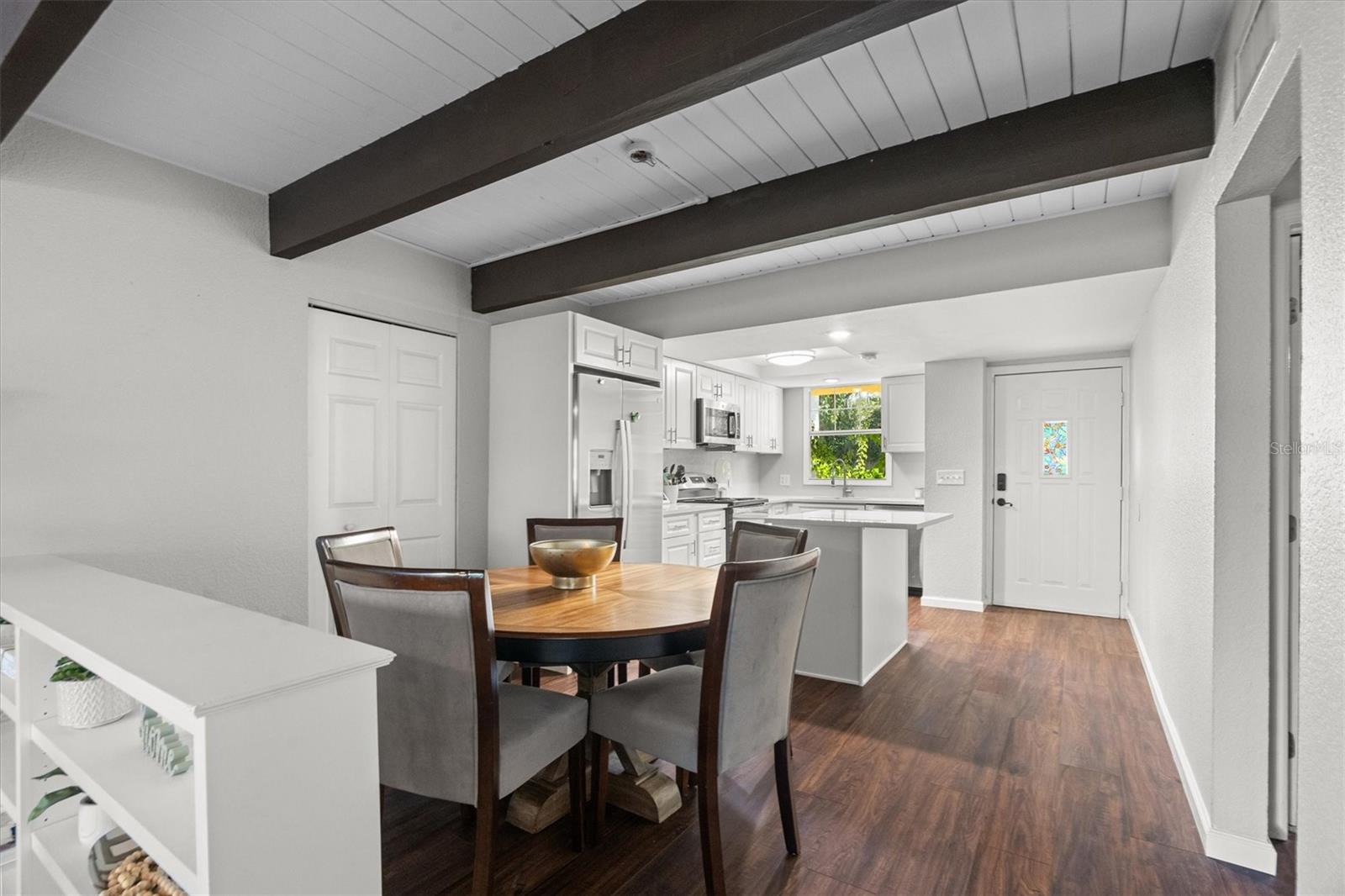 Image 8 of 39 For 784 Michigan Street 27