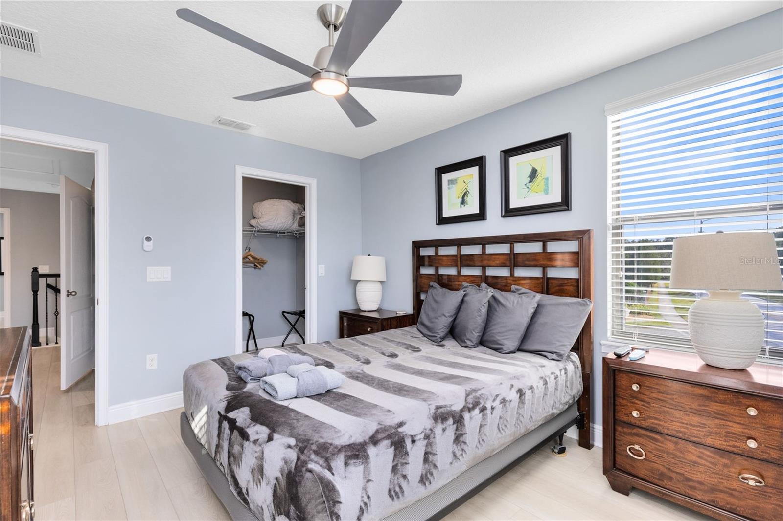 Image 25 of 40 For 8102 Roseville Road